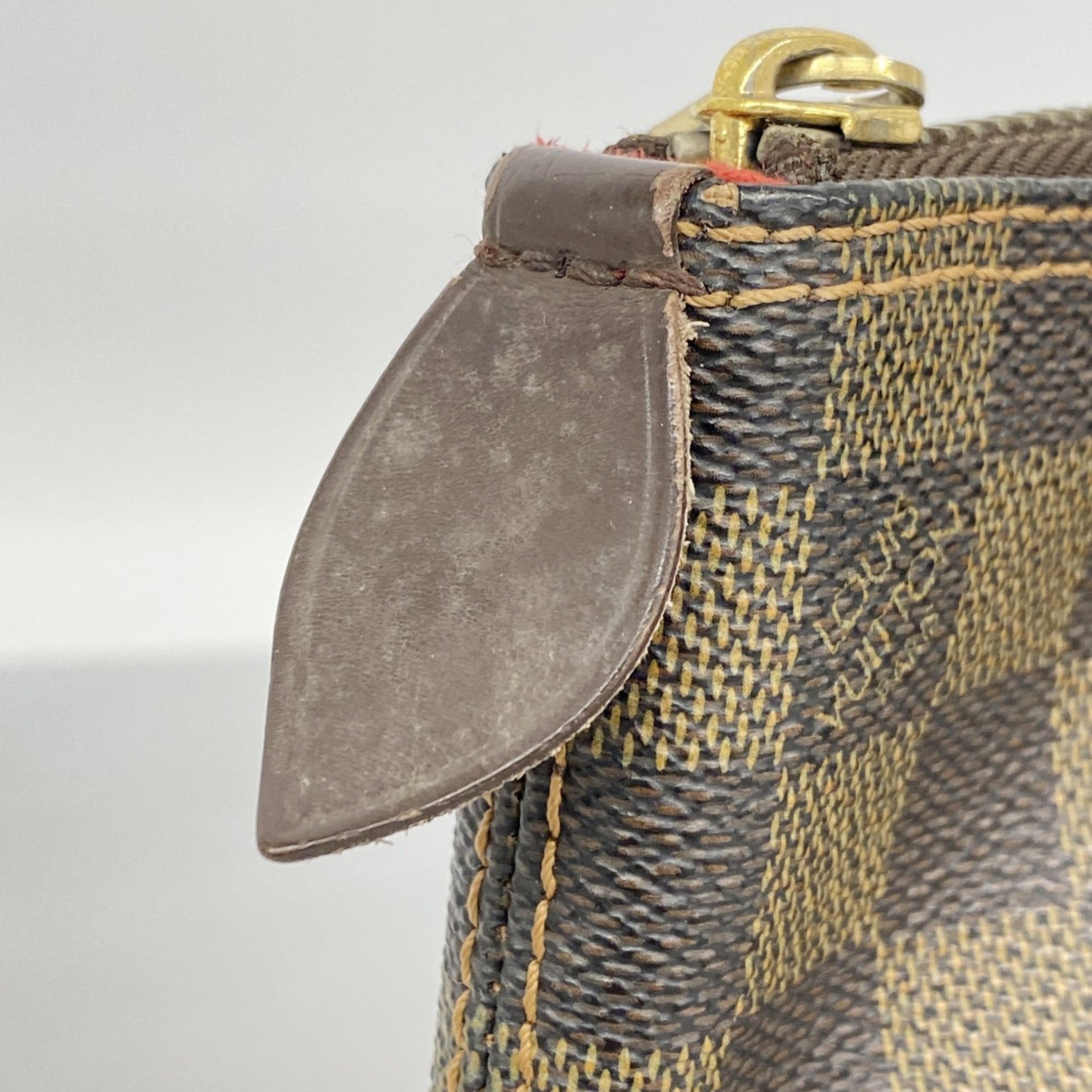 Louis Vuitton Ebene Handbag (Pre-Owned)