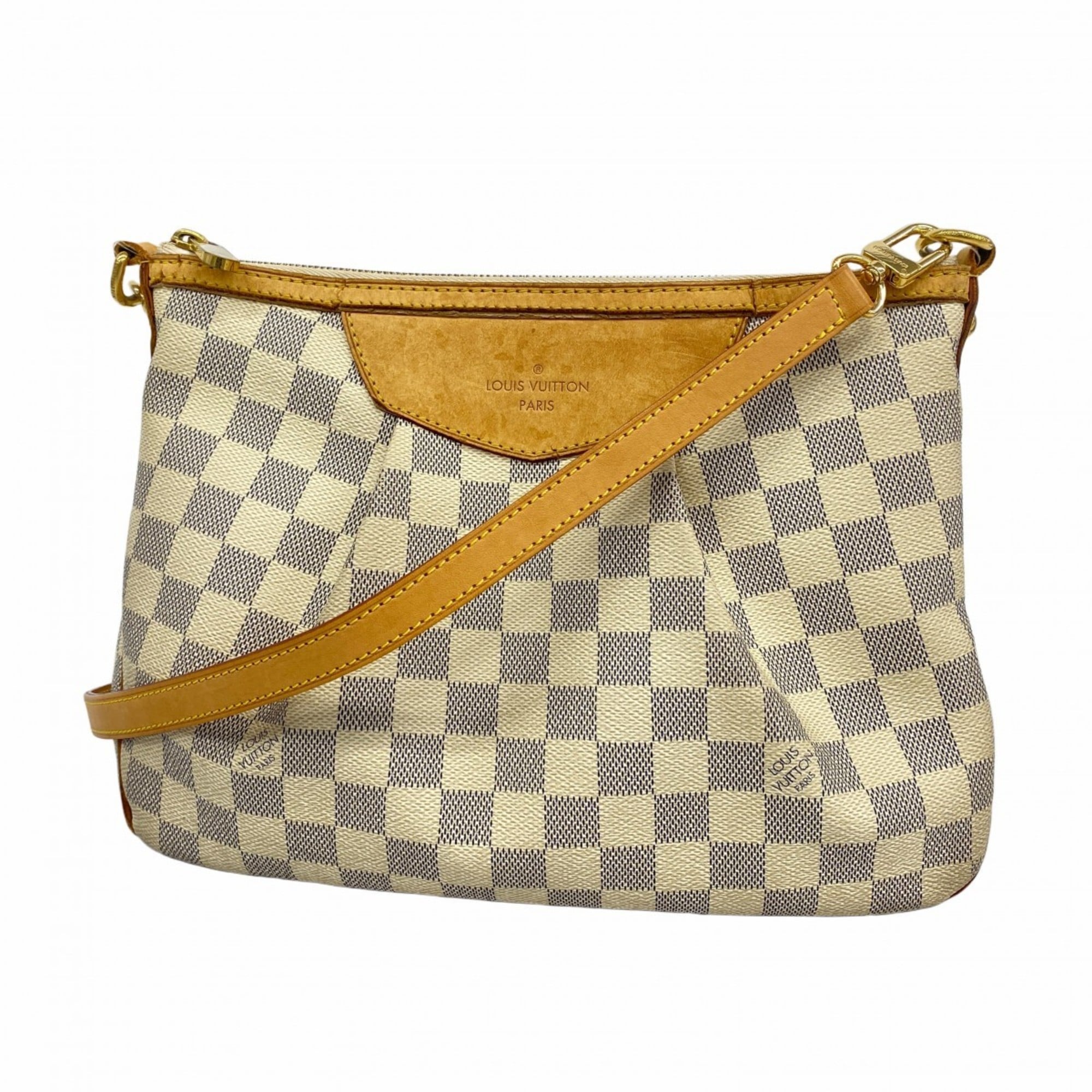 Louis Vuitton White Shoulder Bag (Pre-Owned)