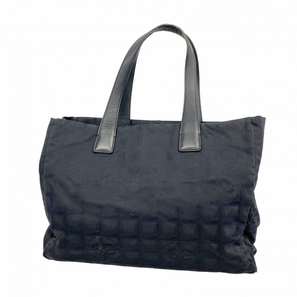 Chanel Black Nylon Tote Bag (Pre-Owned)