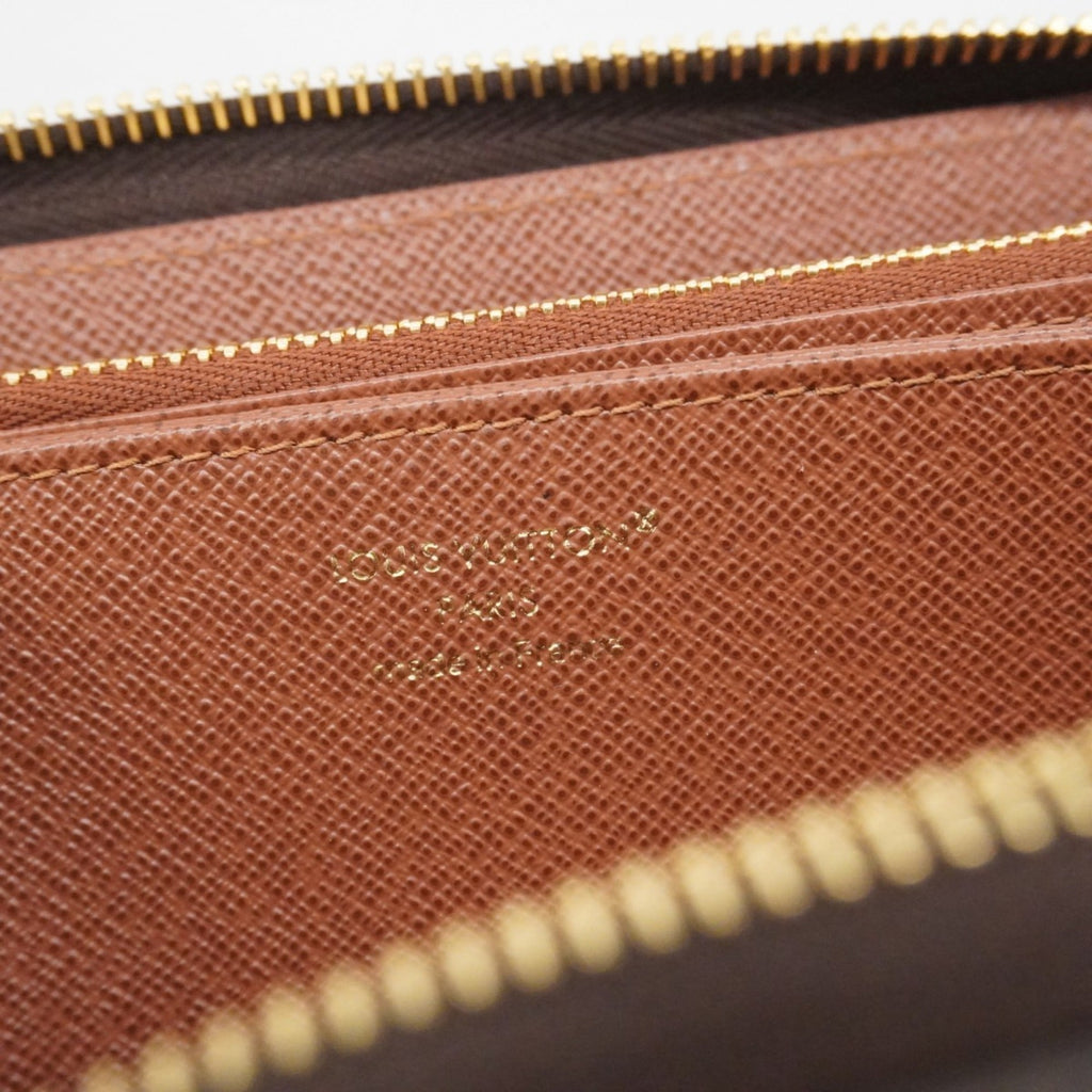 Louis Vuitton Brown Long Wallet (Bi-Fold) (Pre-Owned)