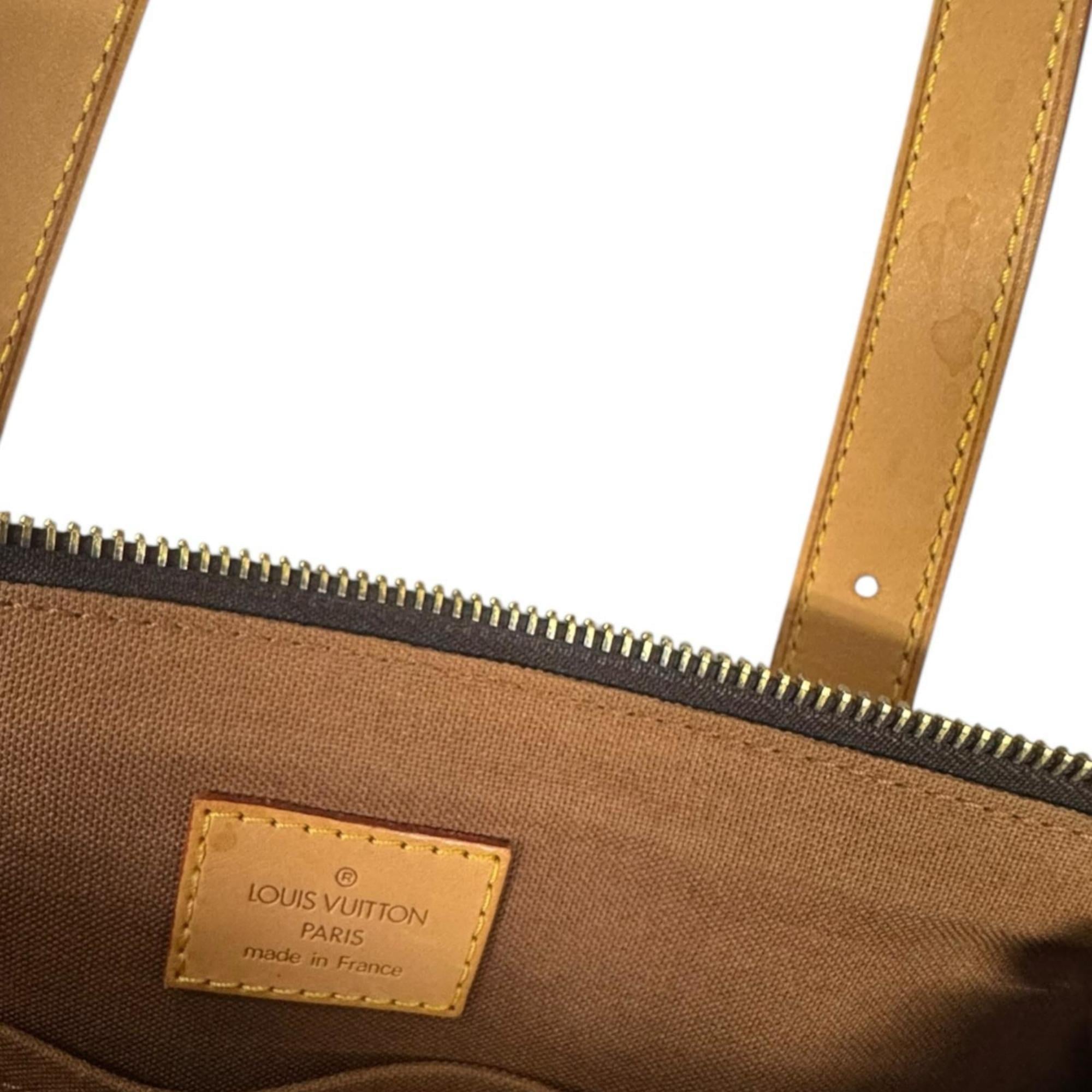 Louis Vuitton Brown Monogram Canvas Shoulder Bag (Pre-Owned)