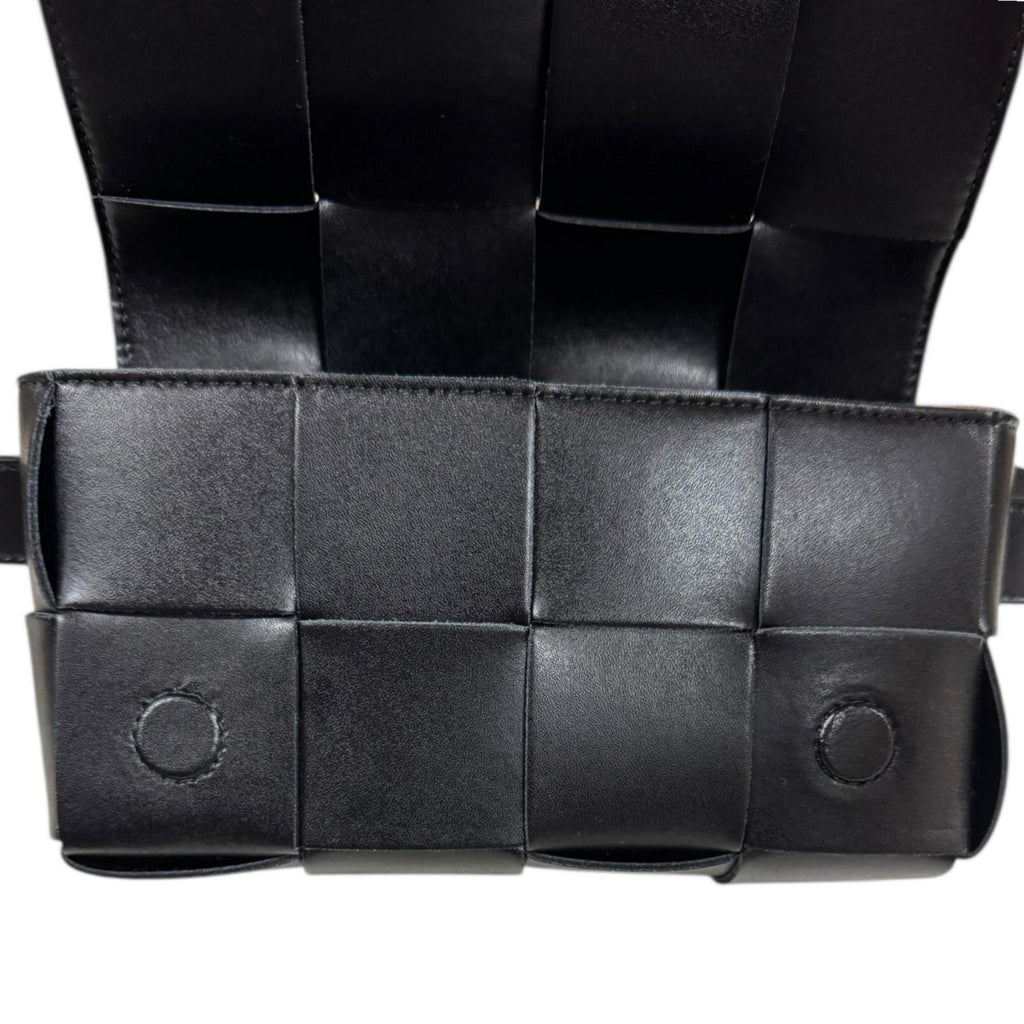 Bottega Veneta Black Leather Fanny Pack Sling Bag (Pre-Owned)