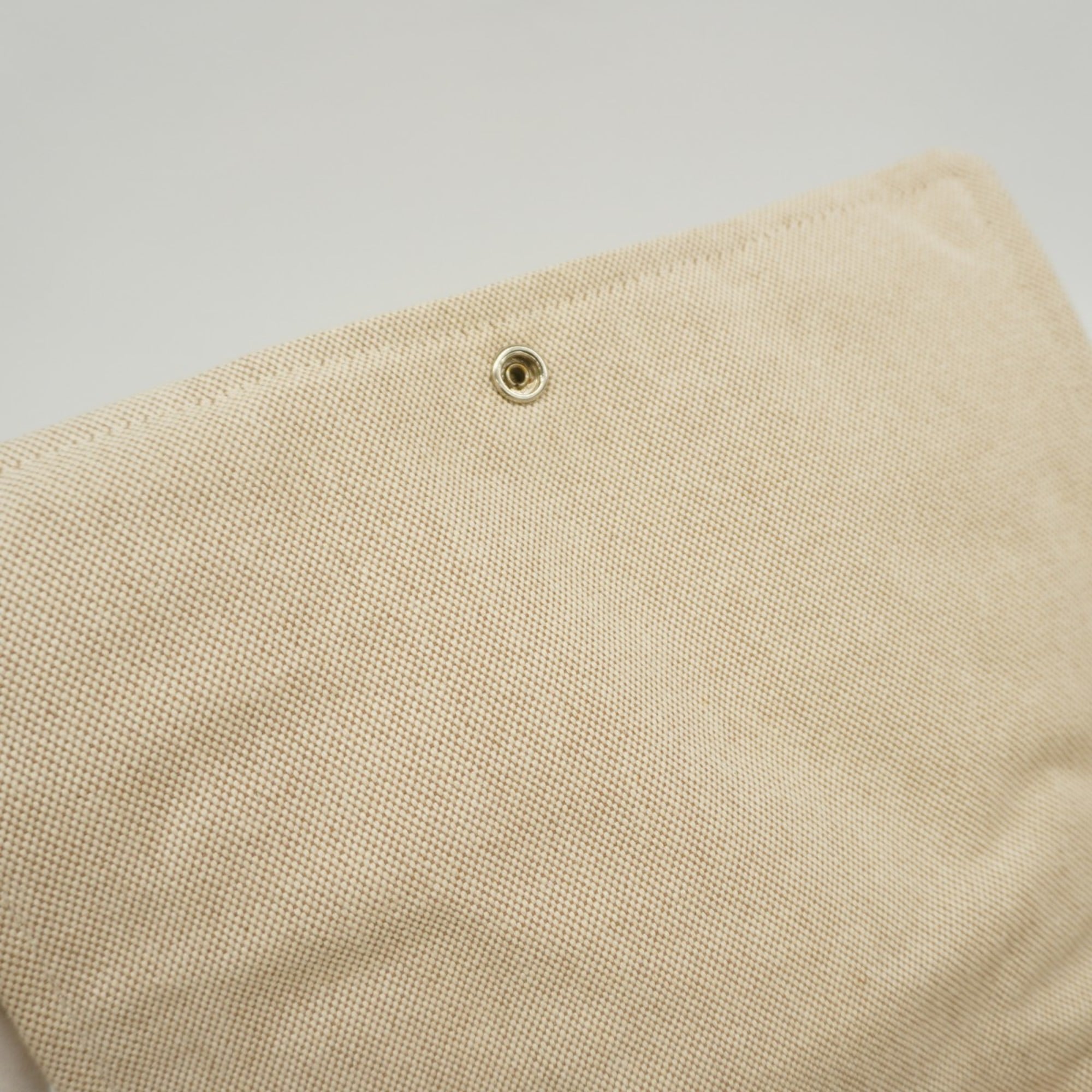 Hermes Ivory Canvas Shoulder Bag (Pre-Owned)