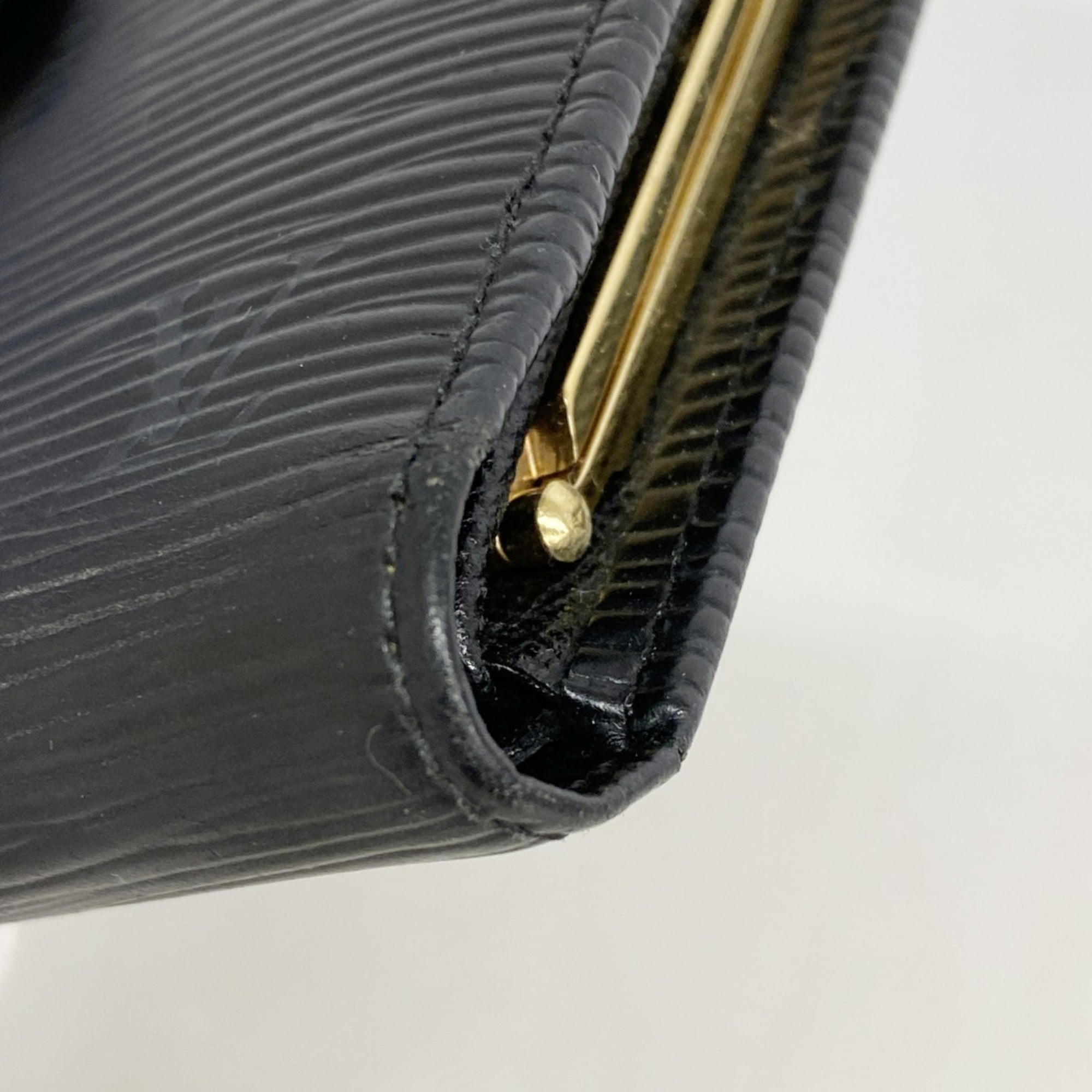 Louis Vuitton Noir Wallet (Bi-Fold) (Pre-Owned)