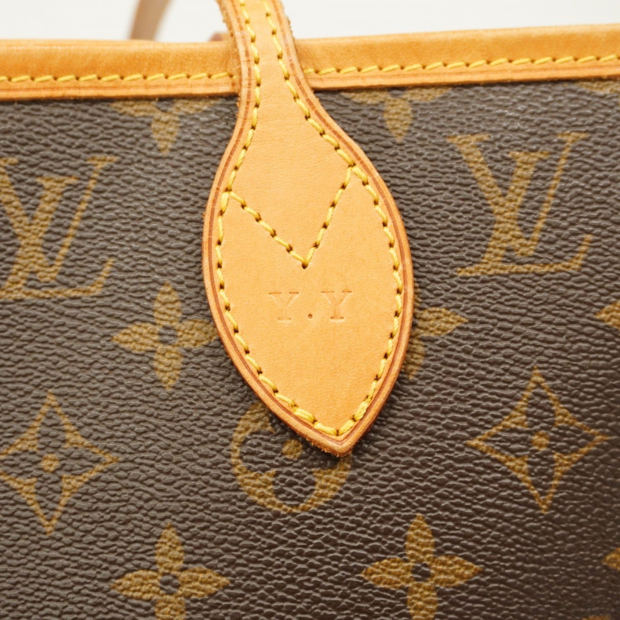 Louis Vuitton Brown Tote Bag (Pre-Owned)