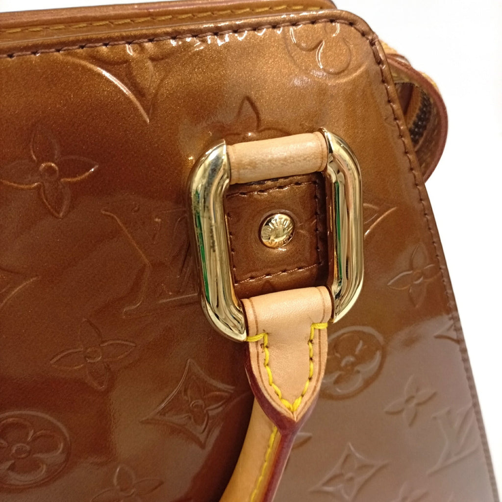 Louis Vuitton Bronze Vernis Handbag (Pre-Owned)
