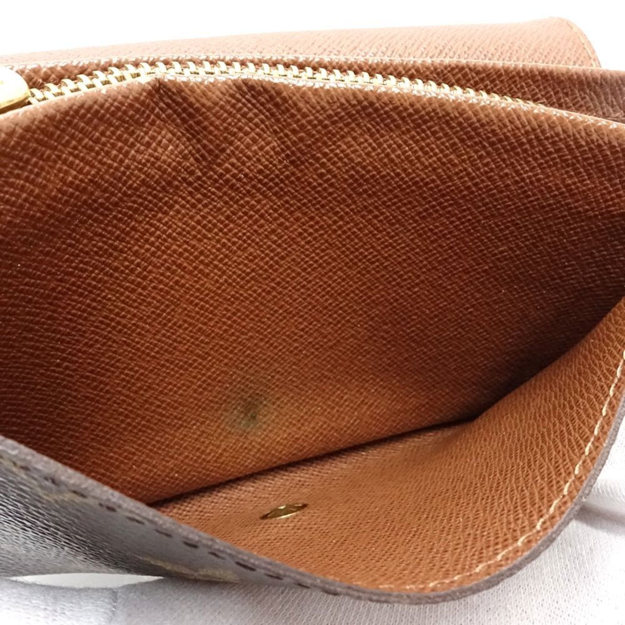 Louis Vuitton Monogram Brown Monogram Monogram Wallet (Bi-Fold) (Pre-Owned)