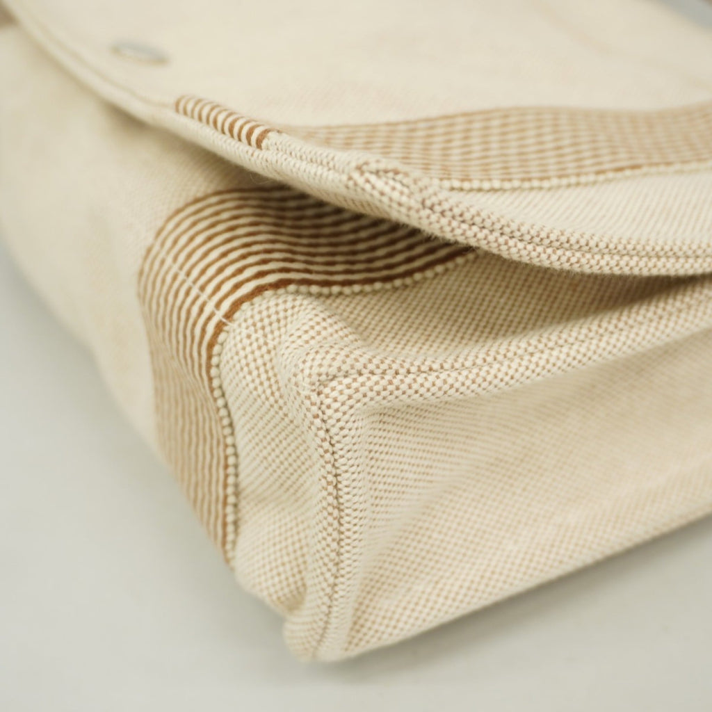 Hermes Ivory Canvas Shoulder Bag (Pre-Owned)