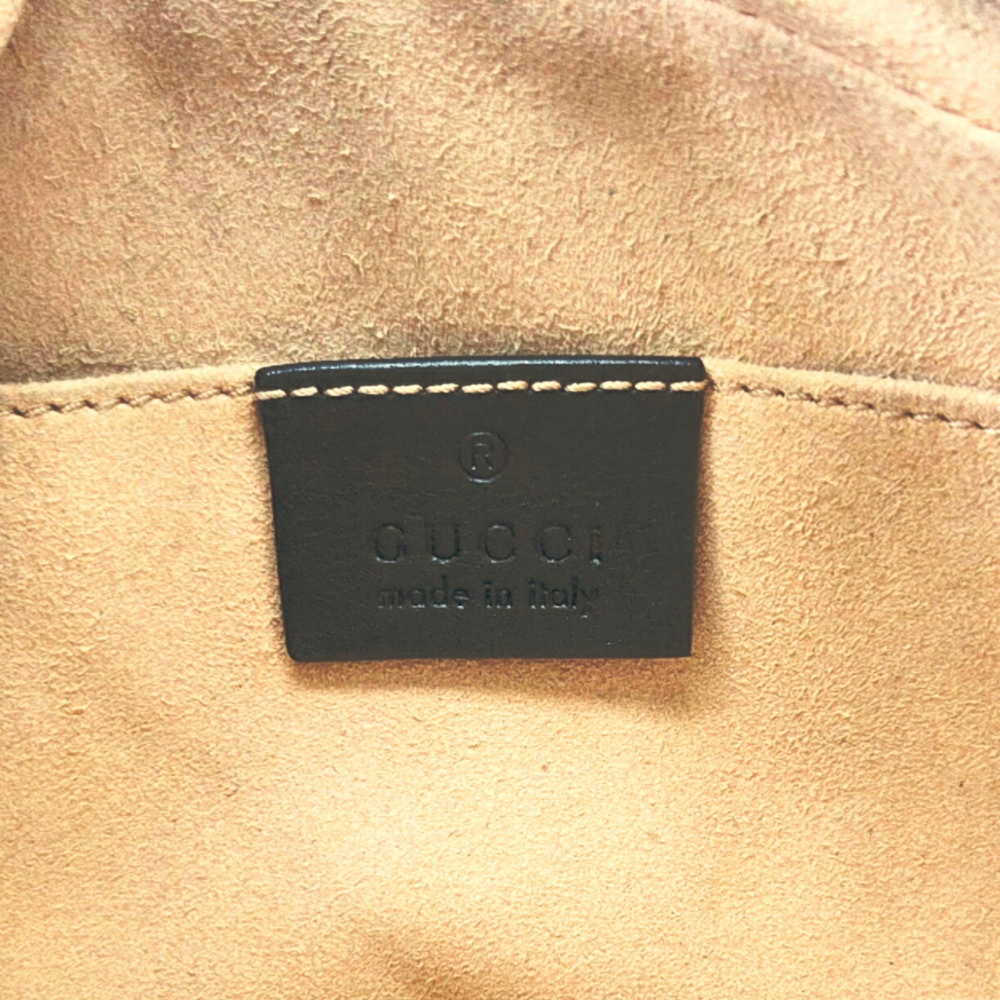 Gucci Black Leather Shoulder Bag (Pre-Owned)