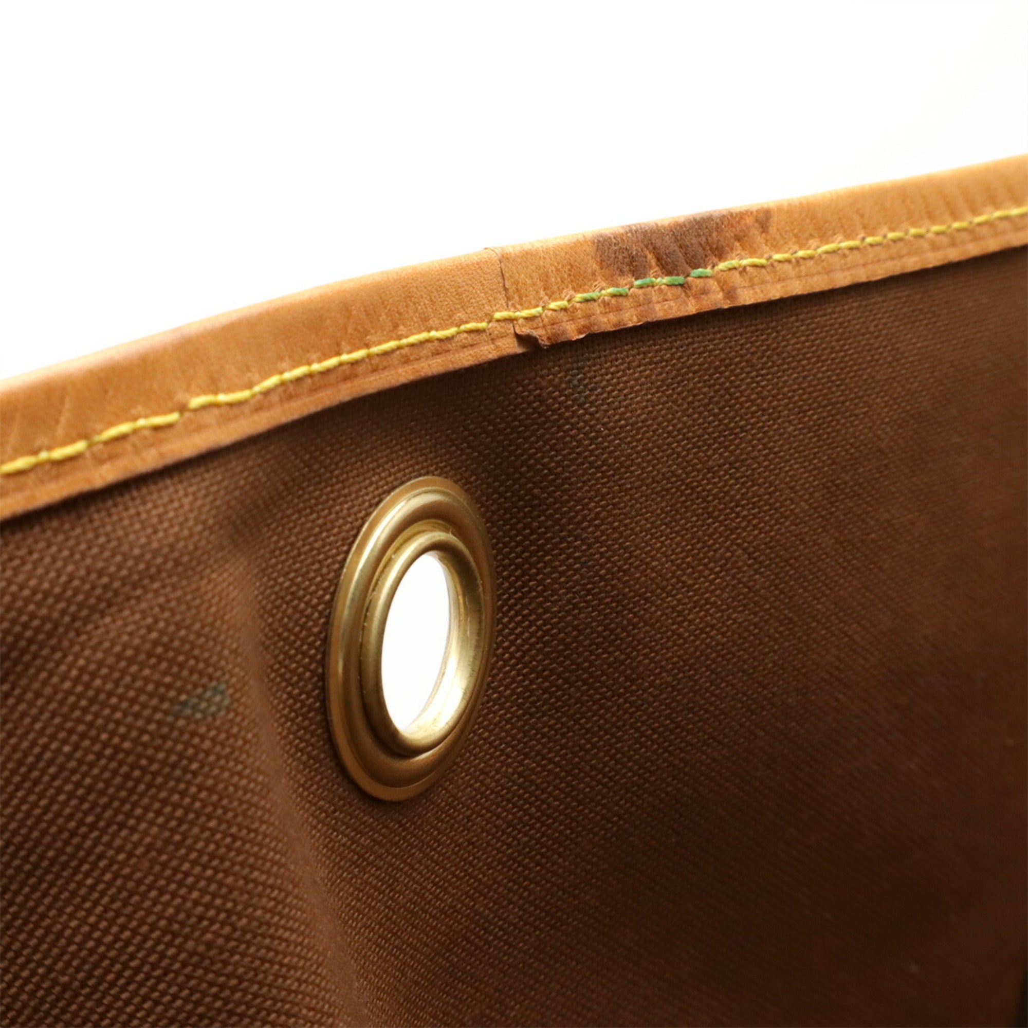 Louis Vuitton Monogram Brown Monogram Shoulder Bag (Pre-Owned)