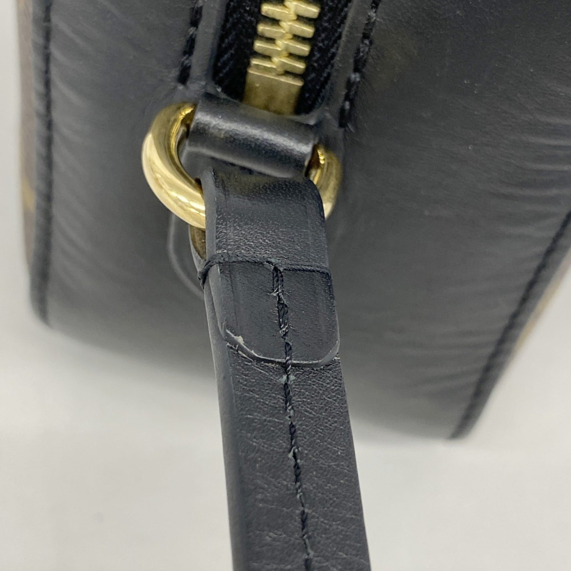 Louis Vuitton Brown Noir Shoulder Bag (Pre-Owned)