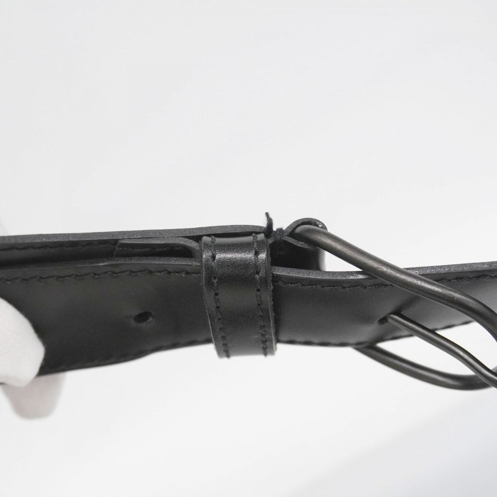 Louis Vuitton Noir Shoulder Bag (Pre-Owned)