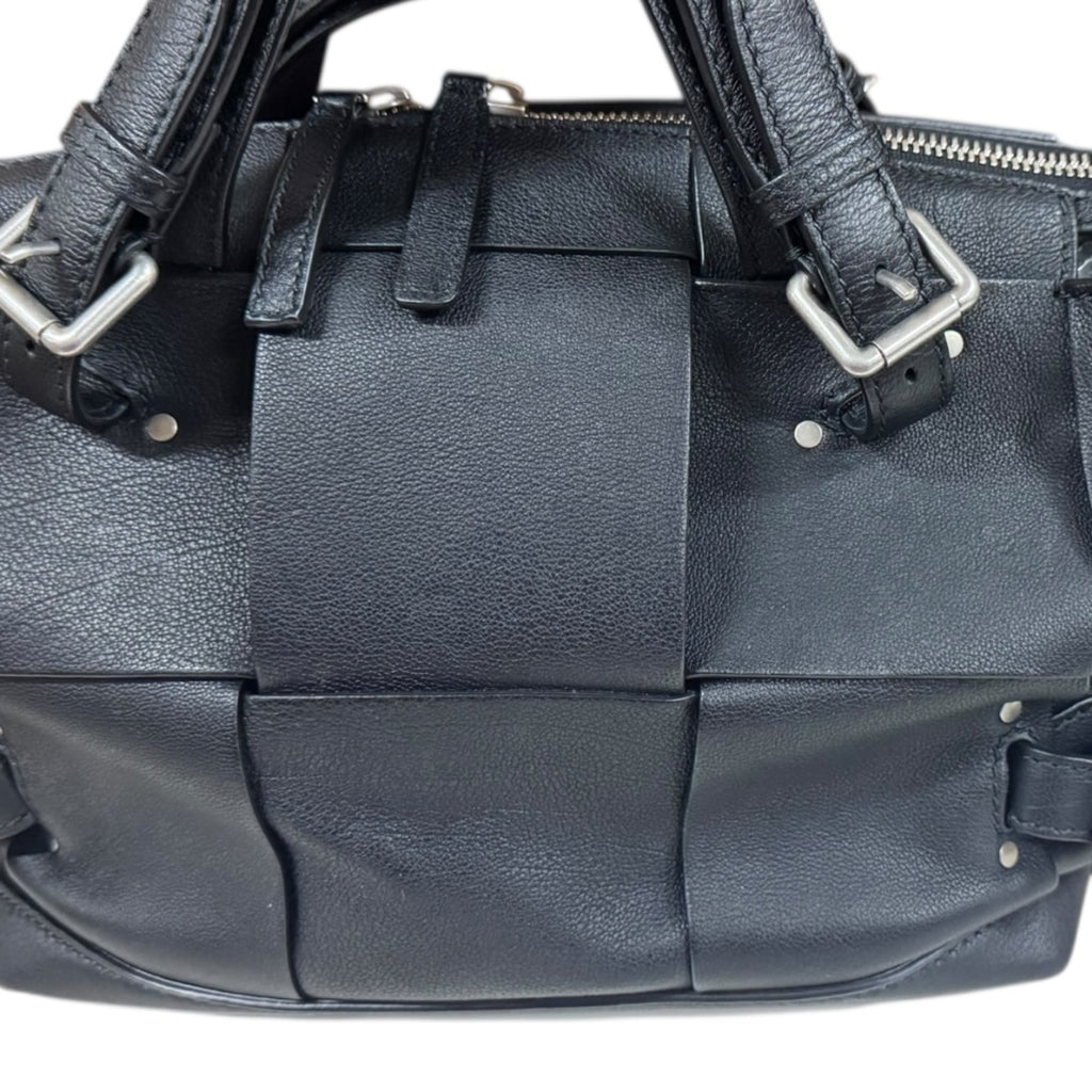 Bottega Veneta Intrecciato Black Intrecciato Shoulder Bag (Pre-Owned)