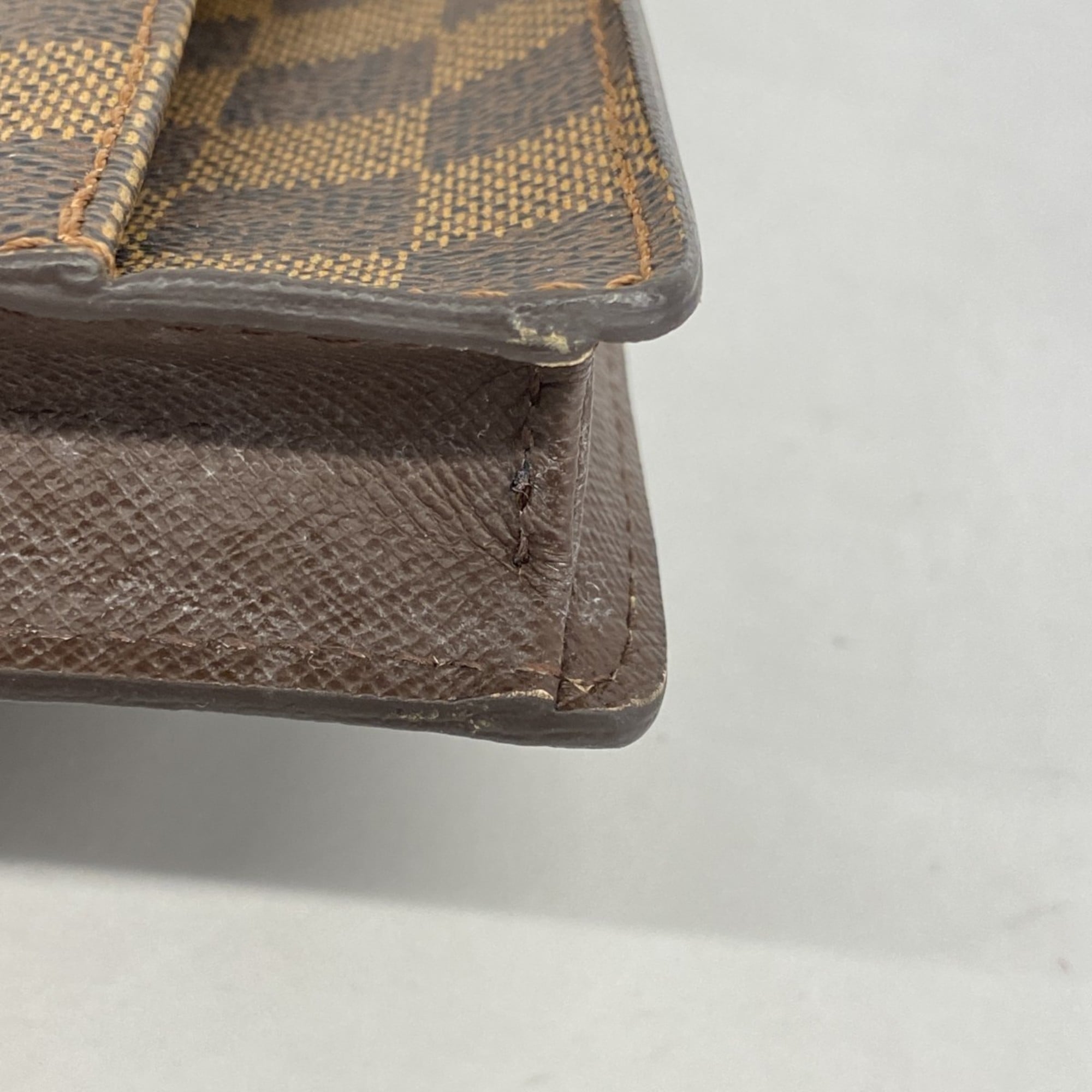 Louis Vuitton Ebene Shoulder Bag (Pre-Owned)