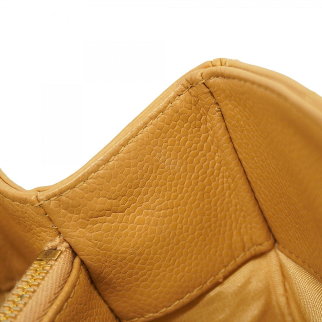 Chanel Beige Grained Calfskin Shoulder Bag (Pre-Owned)