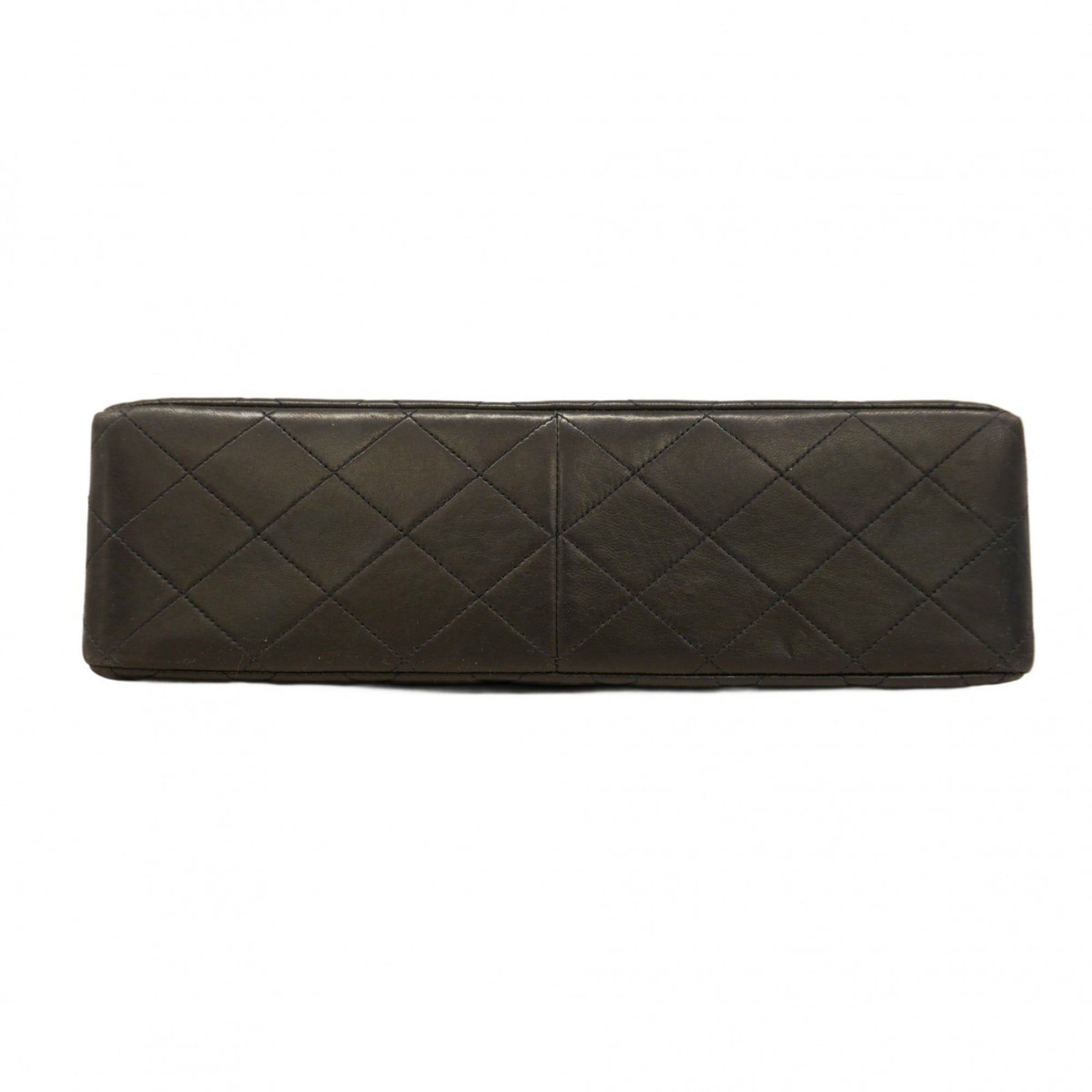 Chanel Black Leather Shoulder Bag (Pre-Owned)