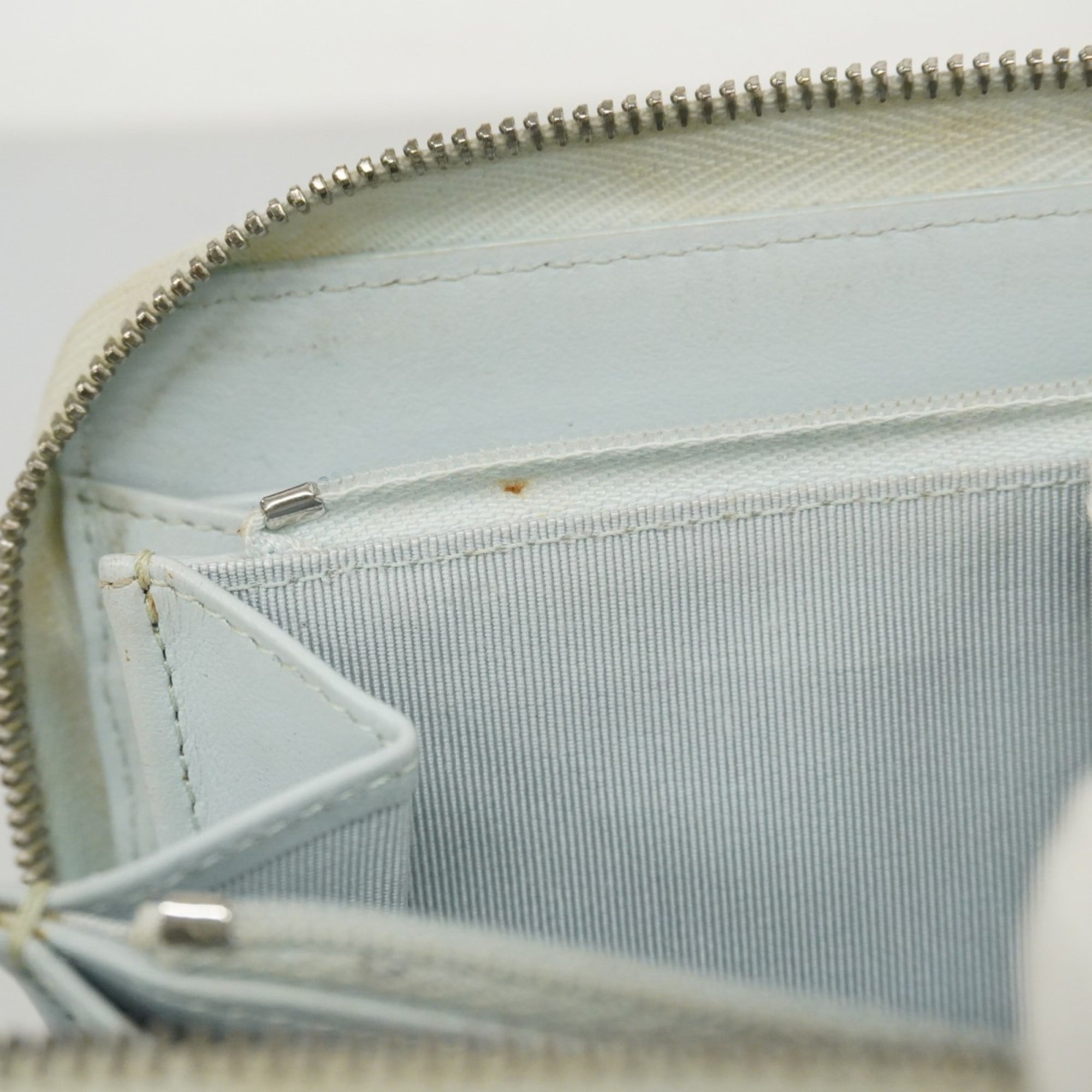Chanel Light Blue Grained Calfskin Long Wallet (Bi-Fold) (Pre-Owned)
