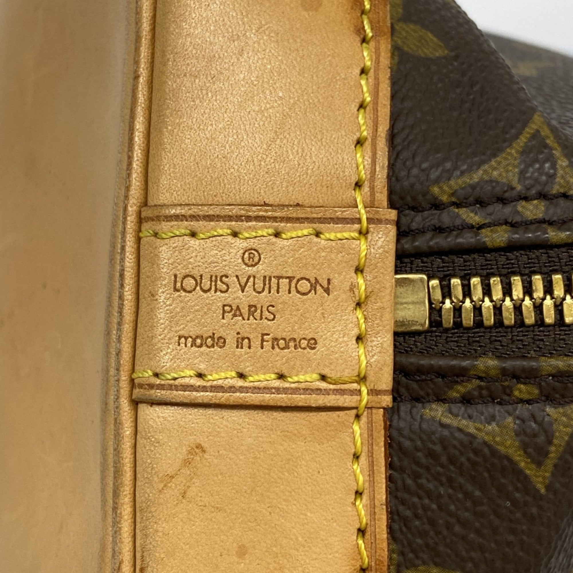 Louis Vuitton Brown Handbag (Pre-Owned)