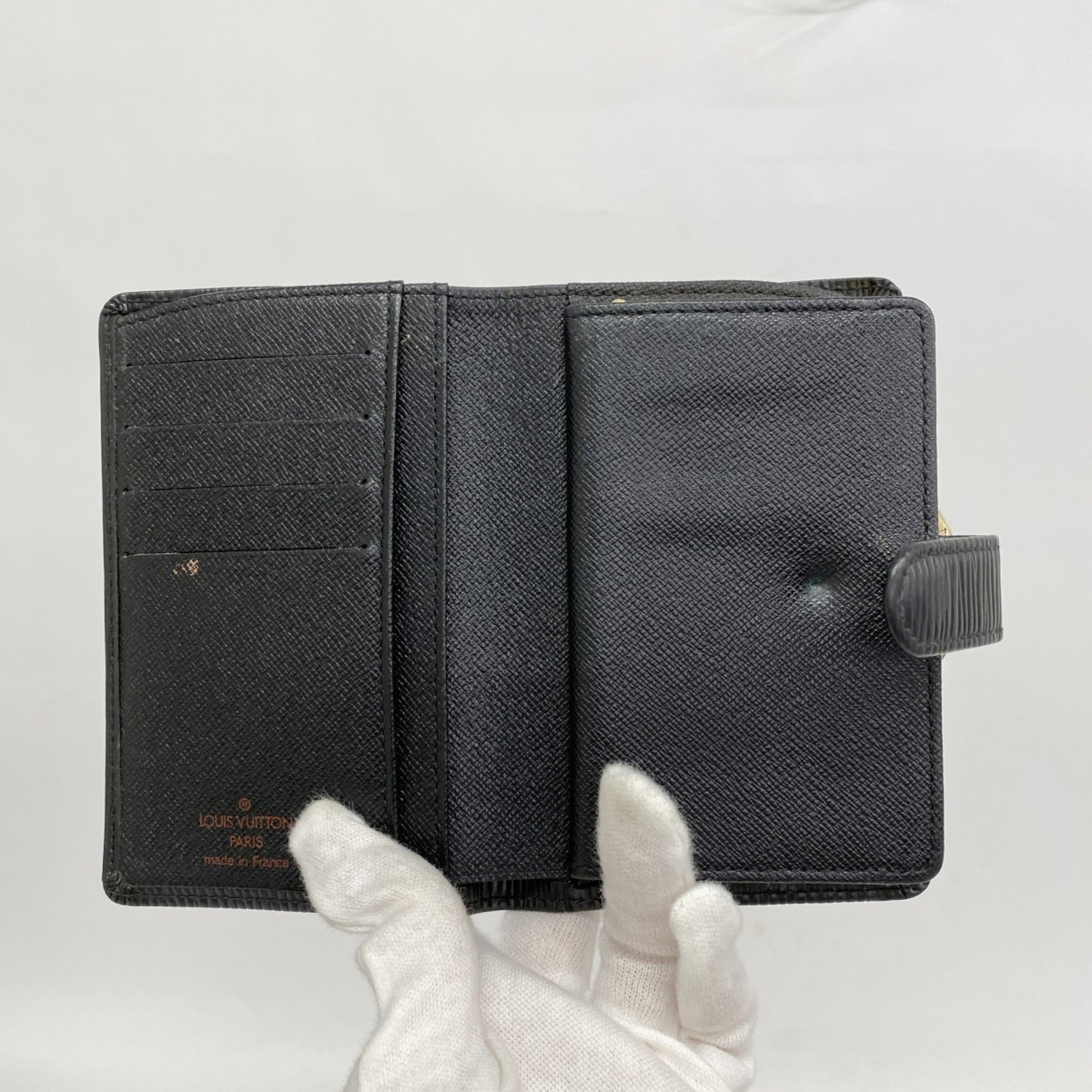 Louis Vuitton Noir Wallet (Bi-Fold) (Pre-Owned)