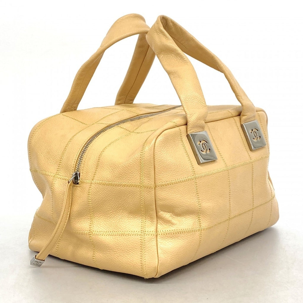 Chanel Beige Grained Calfskin Handbag (Pre-Owned)