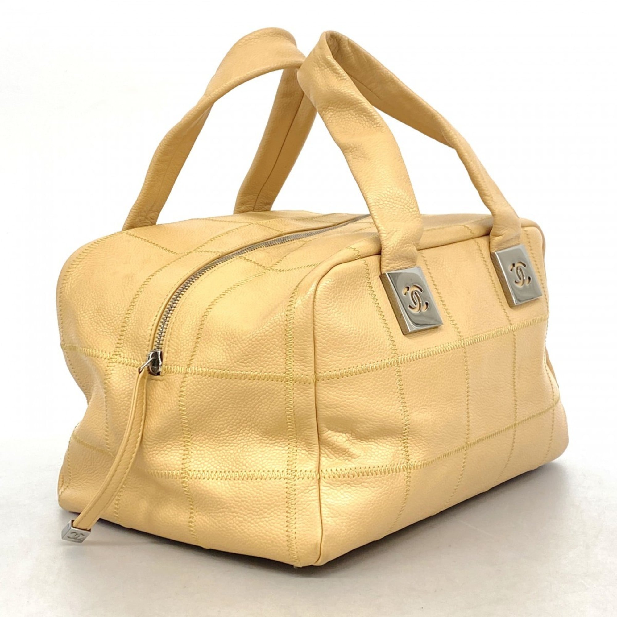 Chanel Beige Grained Calfskin Handbag (Pre-Owned)
