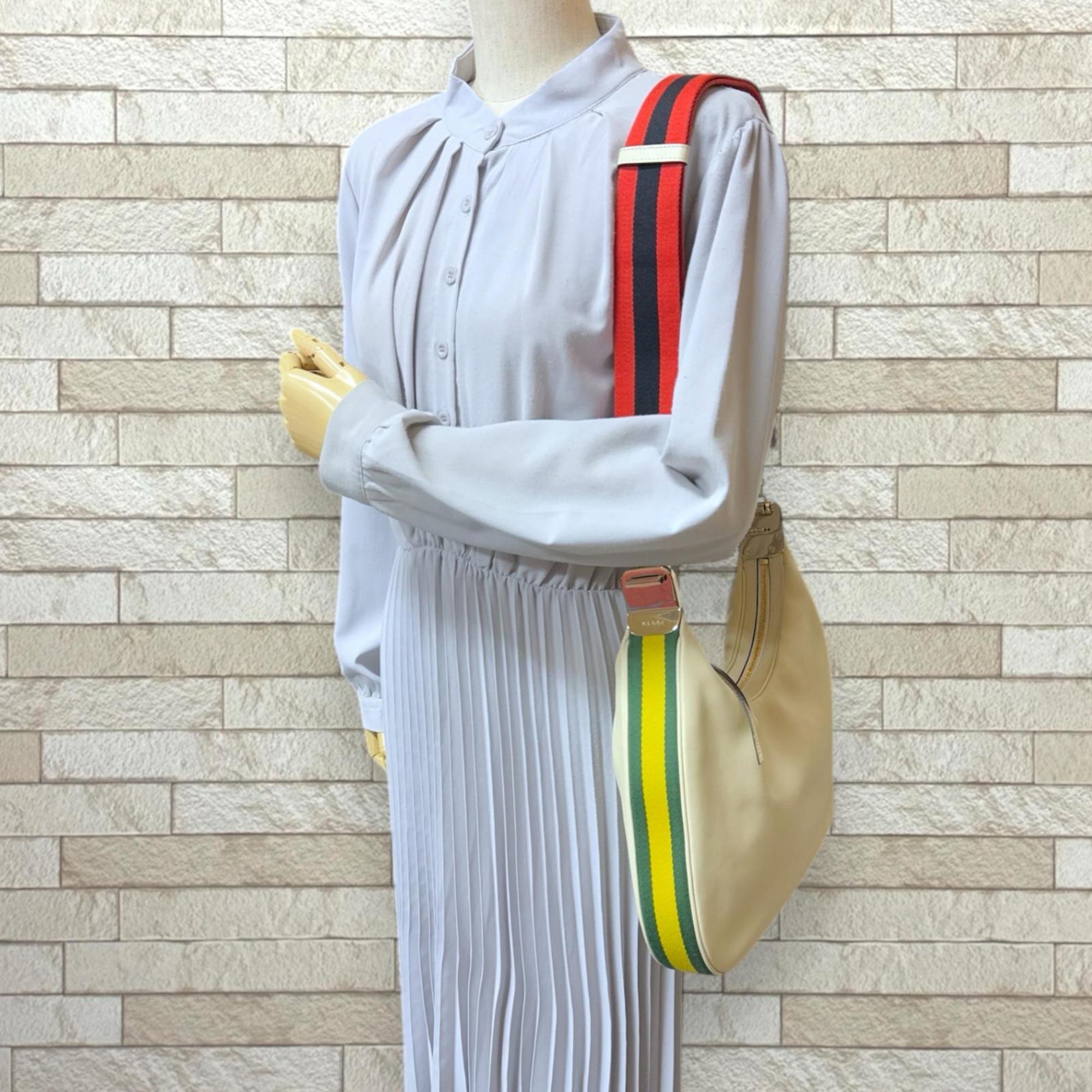 Gucci White Leather Shoulder Bag (Pre-Owned)