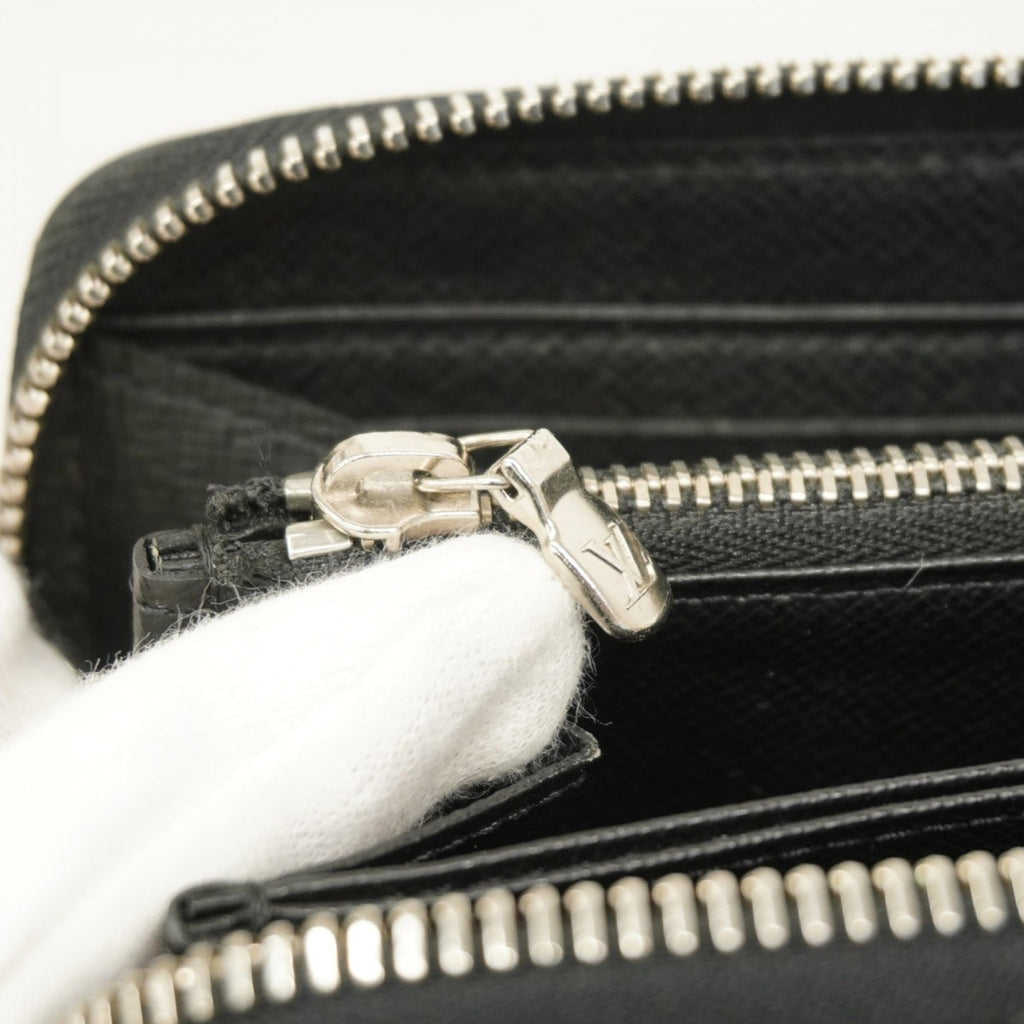 Louis Vuitton Noir Long Wallet (Bi-Fold) (Pre-Owned)