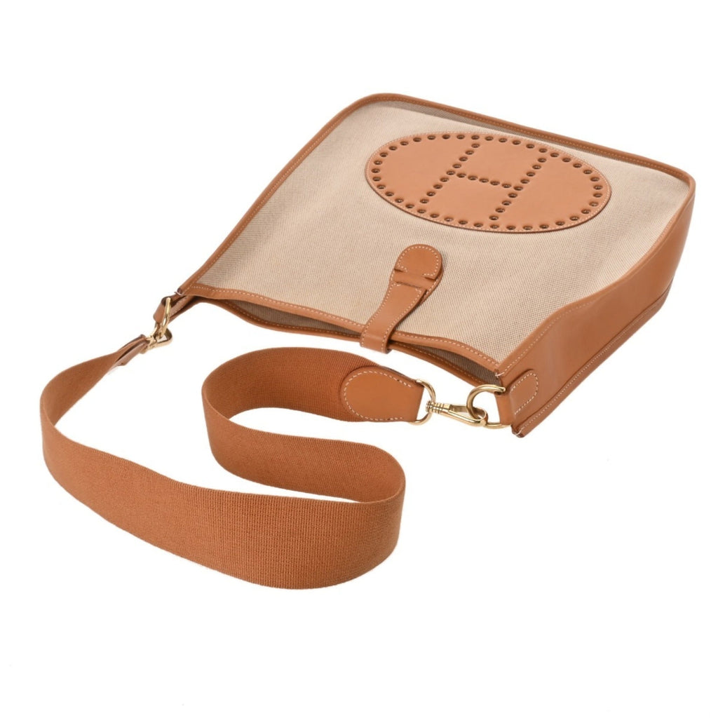 Hermes Natural Toile H Chamonix Leather Shoulder Bag (Pre-Owned)