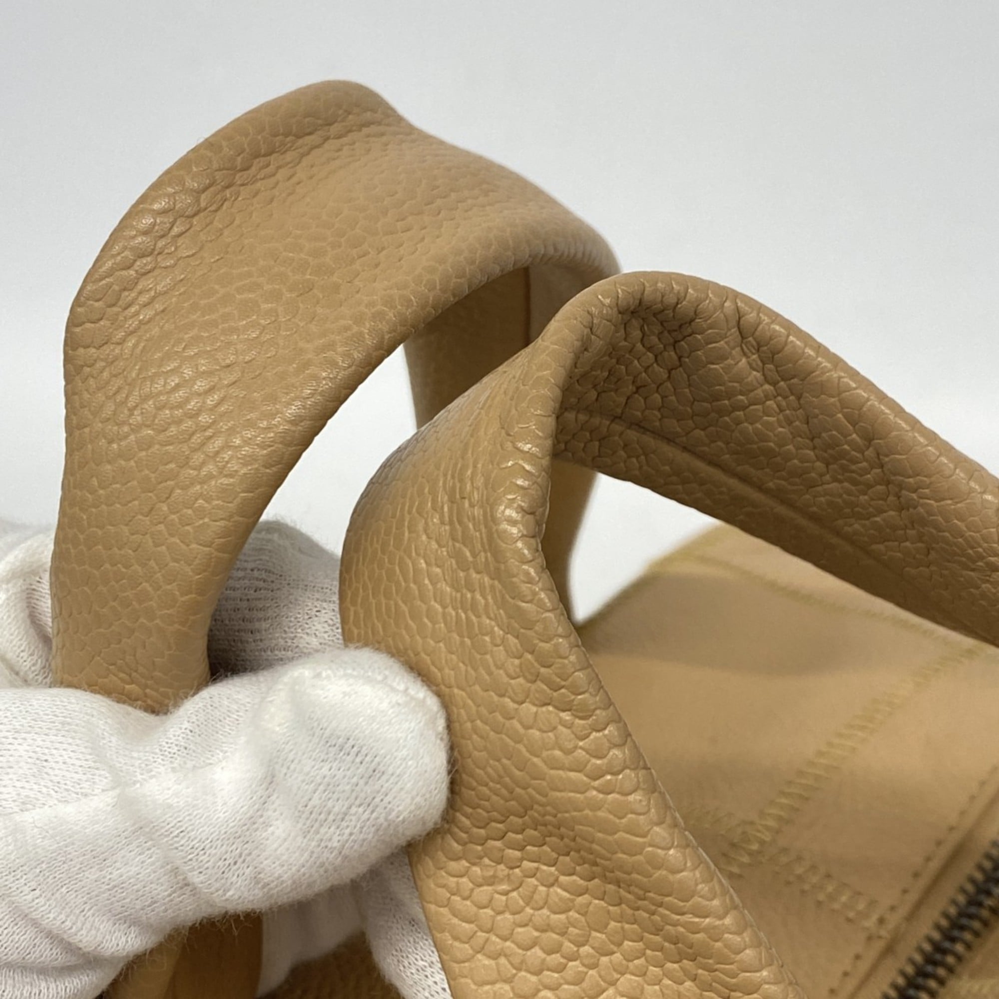 Chanel Beige Grained Calfskin Handbag (Pre-Owned)