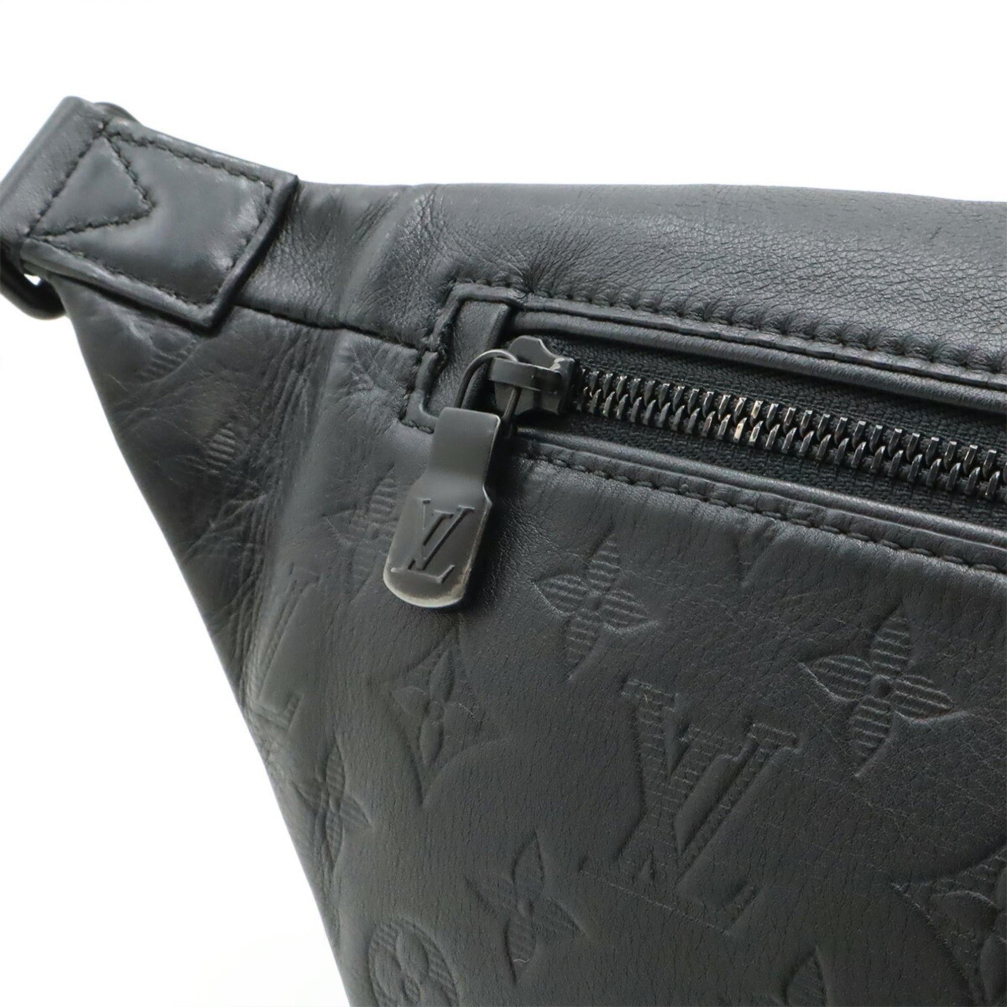 Louis Vuitton Black Noir Monogram Shadow Fanny Pack (Pre-Owned)