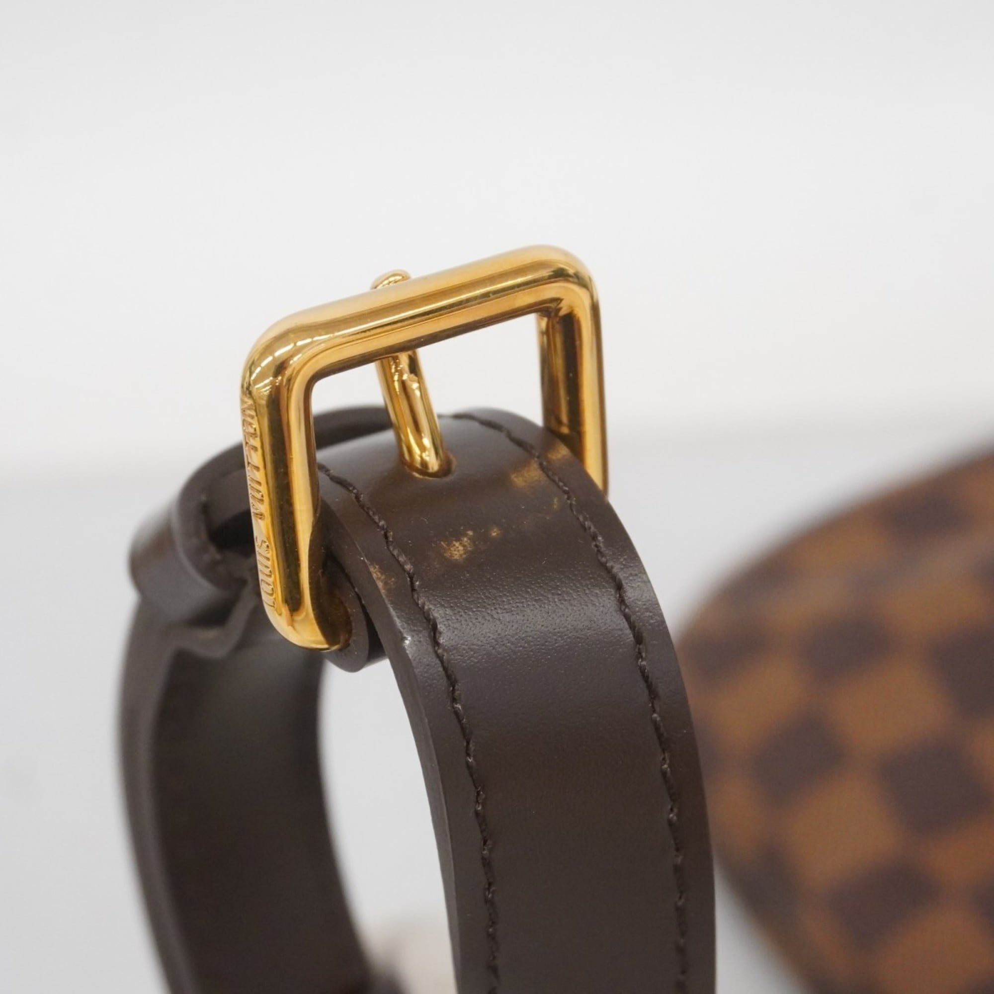Louis Vuitton Ebene Shoulder Bag (Pre-Owned)