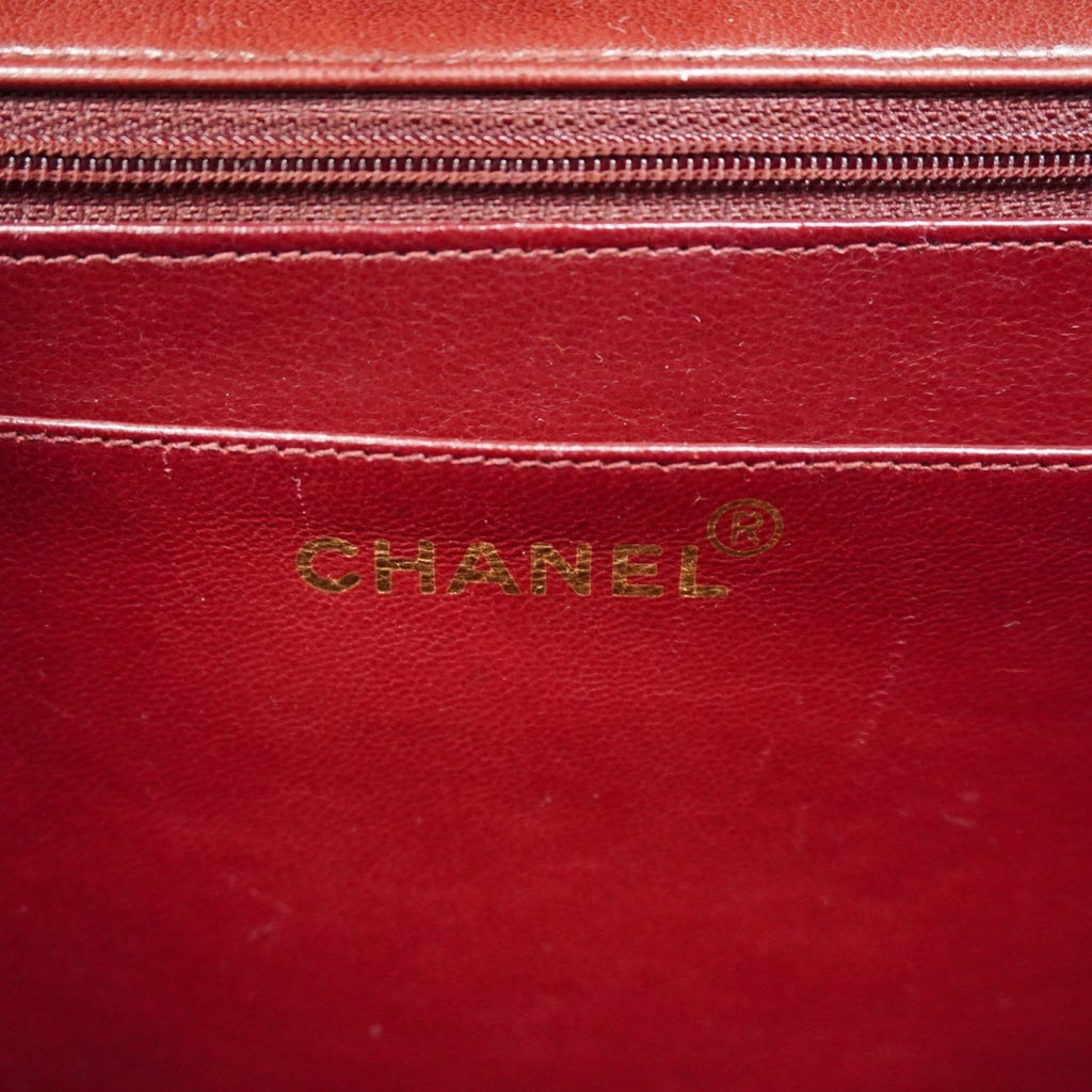 Chanel Bordeaux Leather Shoulder Bag (Pre-Owned)