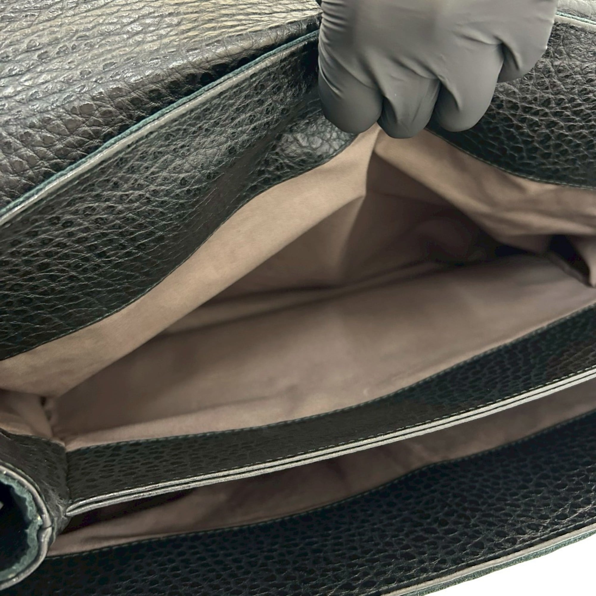 Bottega Veneta Black Leather Briefcase (Pre-Owned)