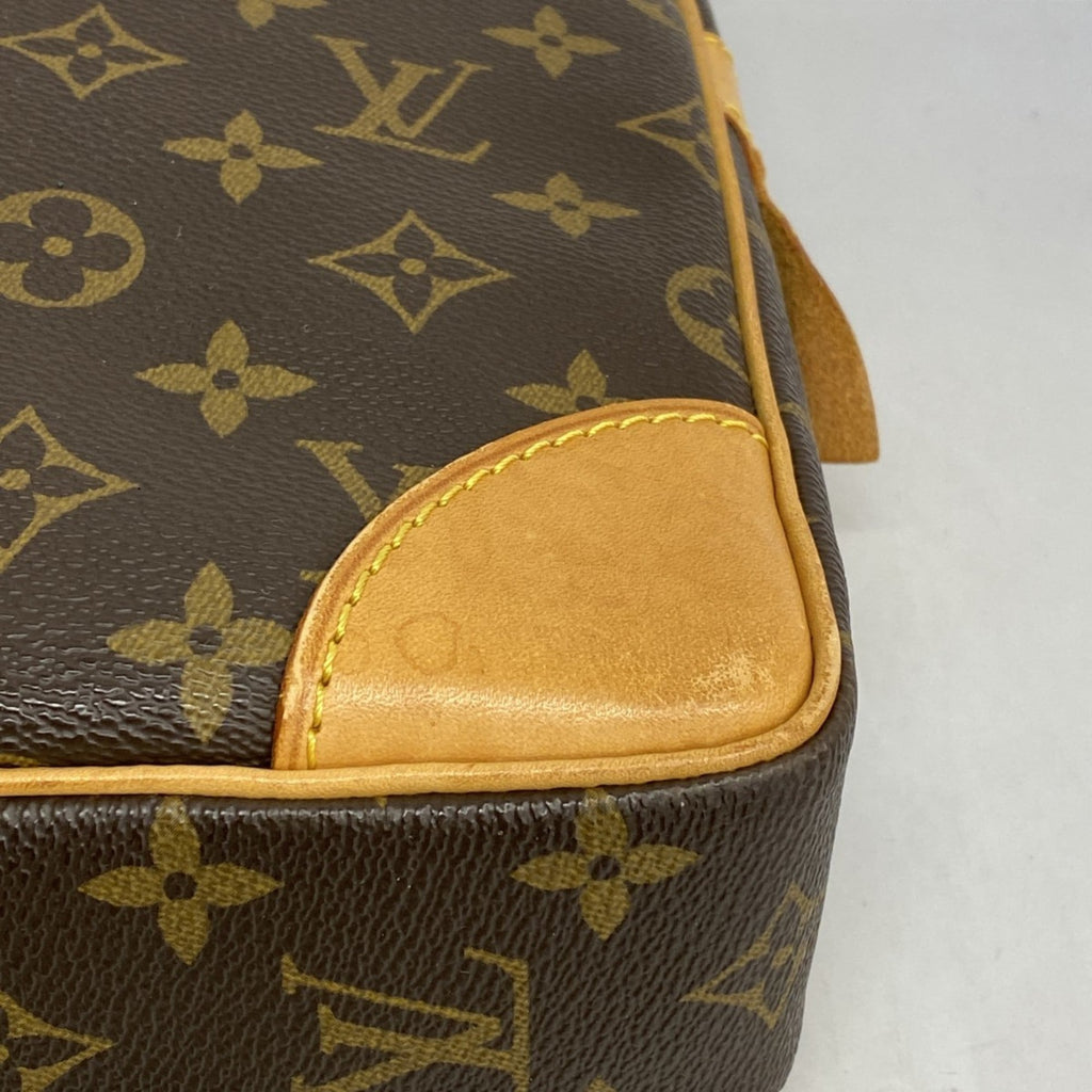 Louis Vuitton Brown Briefcase (Pre-Owned)