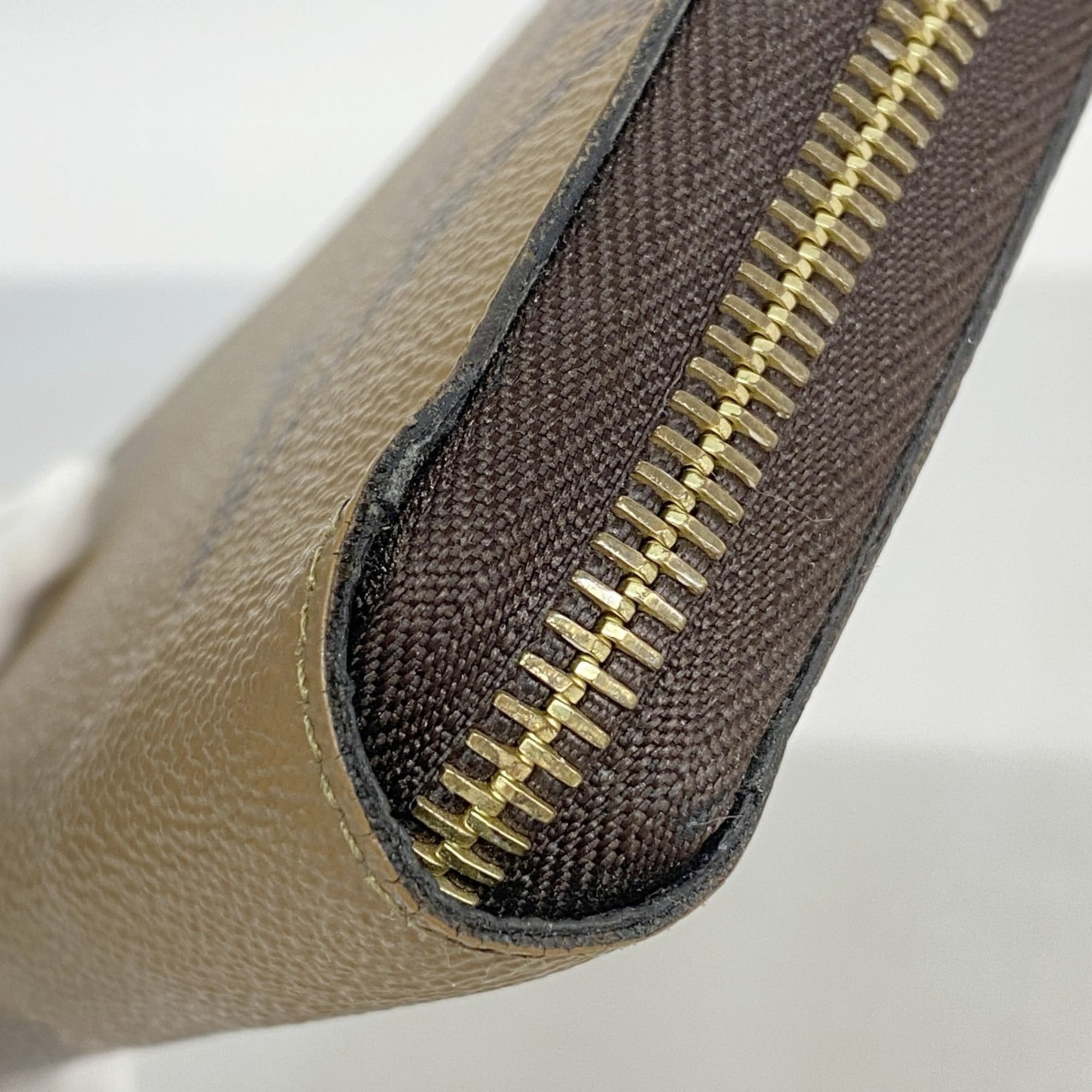 Louis Vuitton Brown Long Wallet (Bi-Fold) (Pre-Owned)