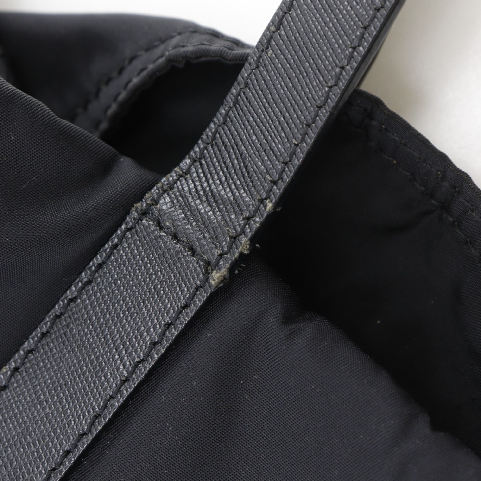 Prada Black Nylon Tote Bag (Pre-Owned)