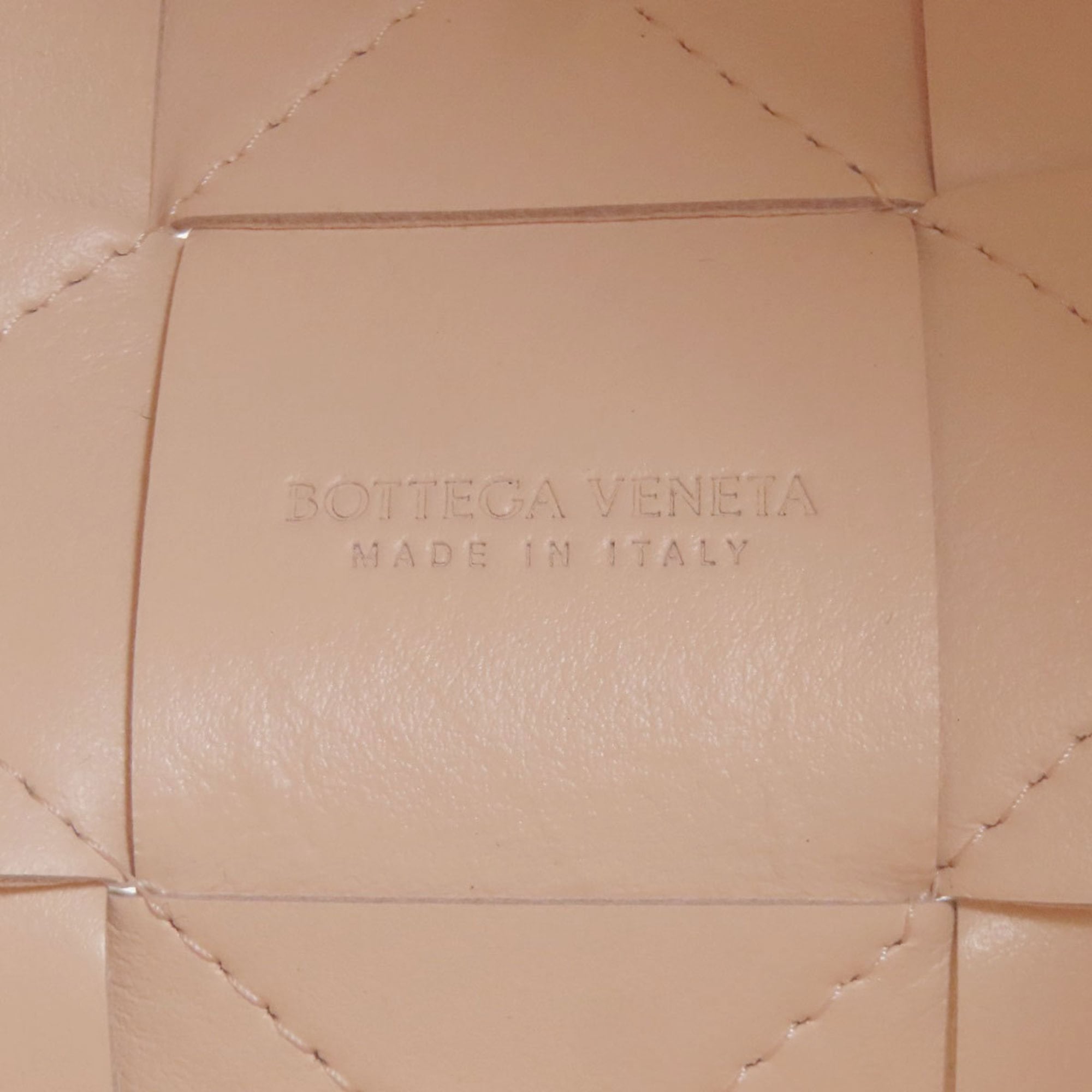 Bottega Veneta Pink Beige Leather Shoulder Bag (Pre-Owned)