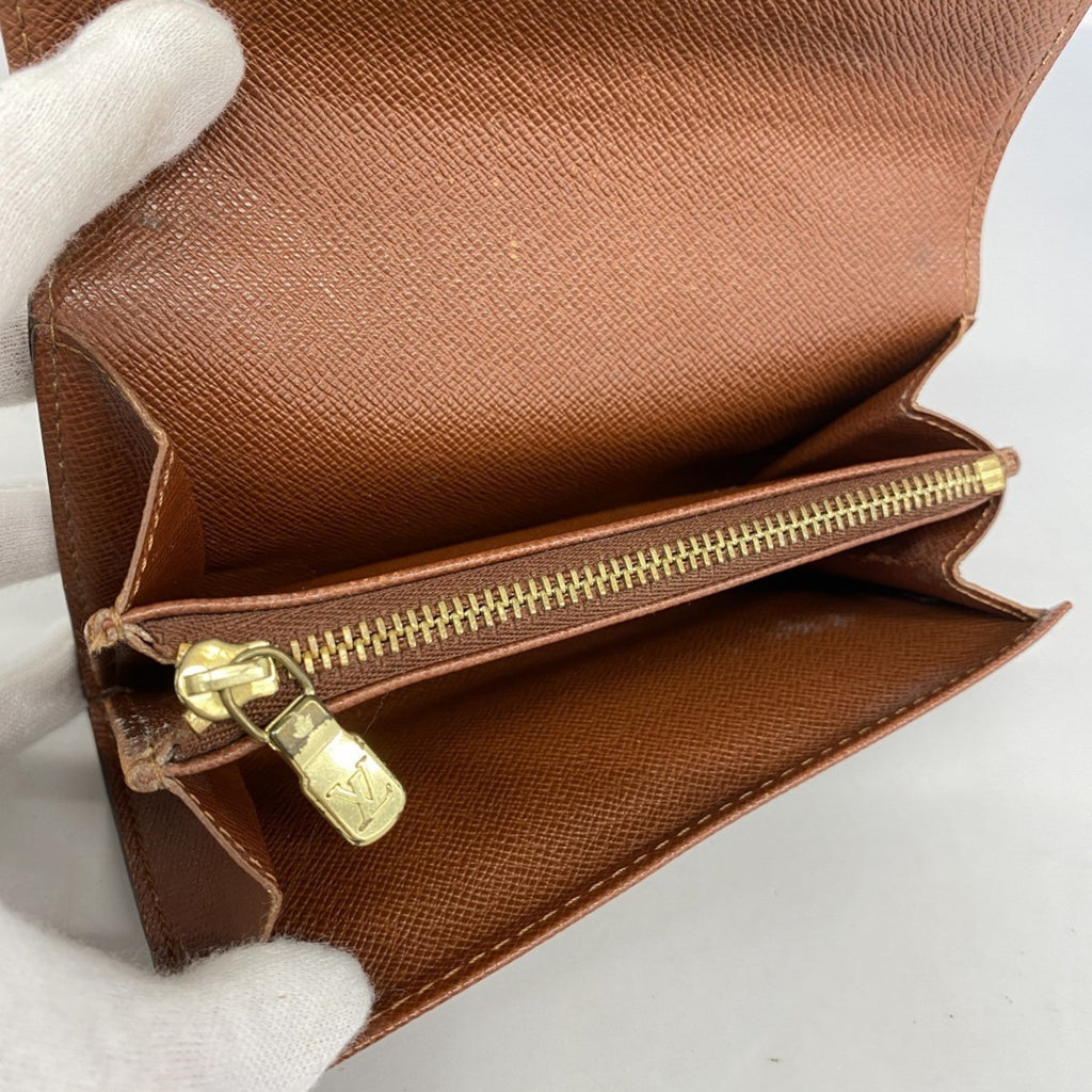 Louis Vuitton Brown Coin Purse/Coin Case (Pre-Owned)