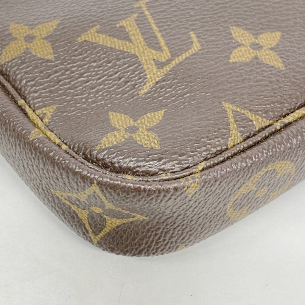 Louis Vuitton Brown Pouch (Pre-Owned)