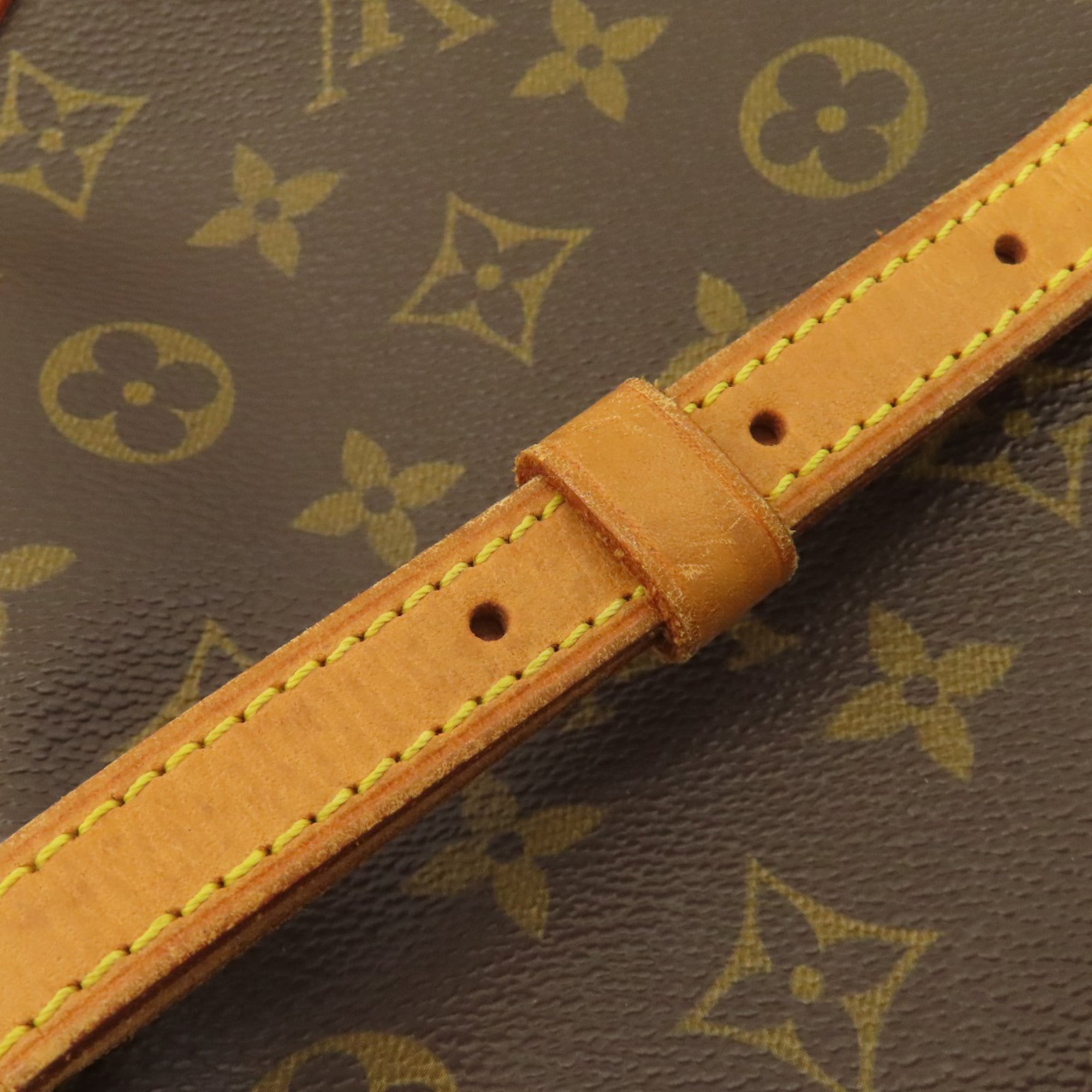 Louis Vuitton Monogram Monogram Shoulder Bag (Pre-Owned)