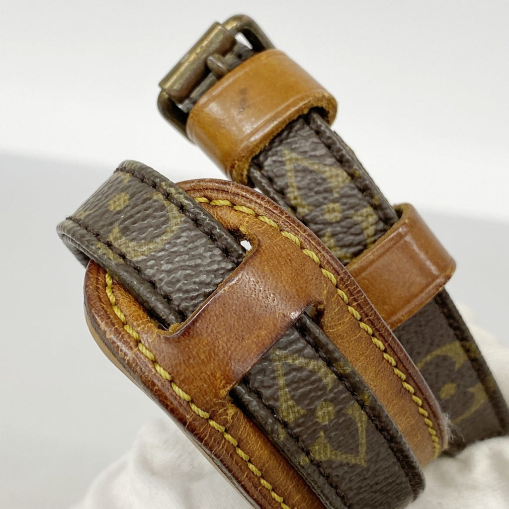 Louis Vuitton Brown Shoulder Bag (Pre-Owned)