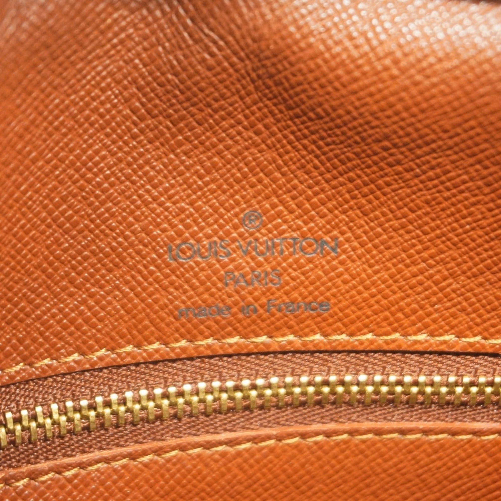 Louis Vuitton Brown Shoulder Bag (Pre-Owned)