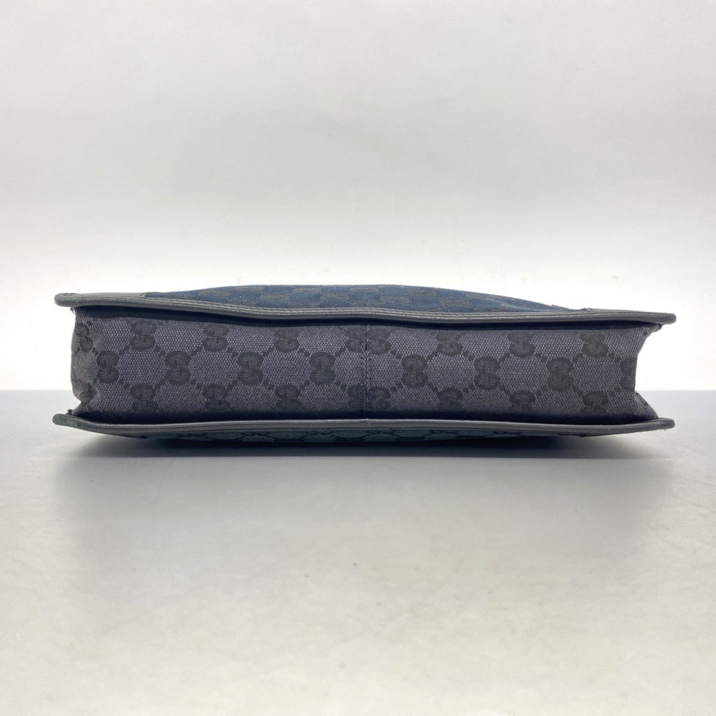 Gucci Black Canvas Shoulder Bag (Pre-Owned)