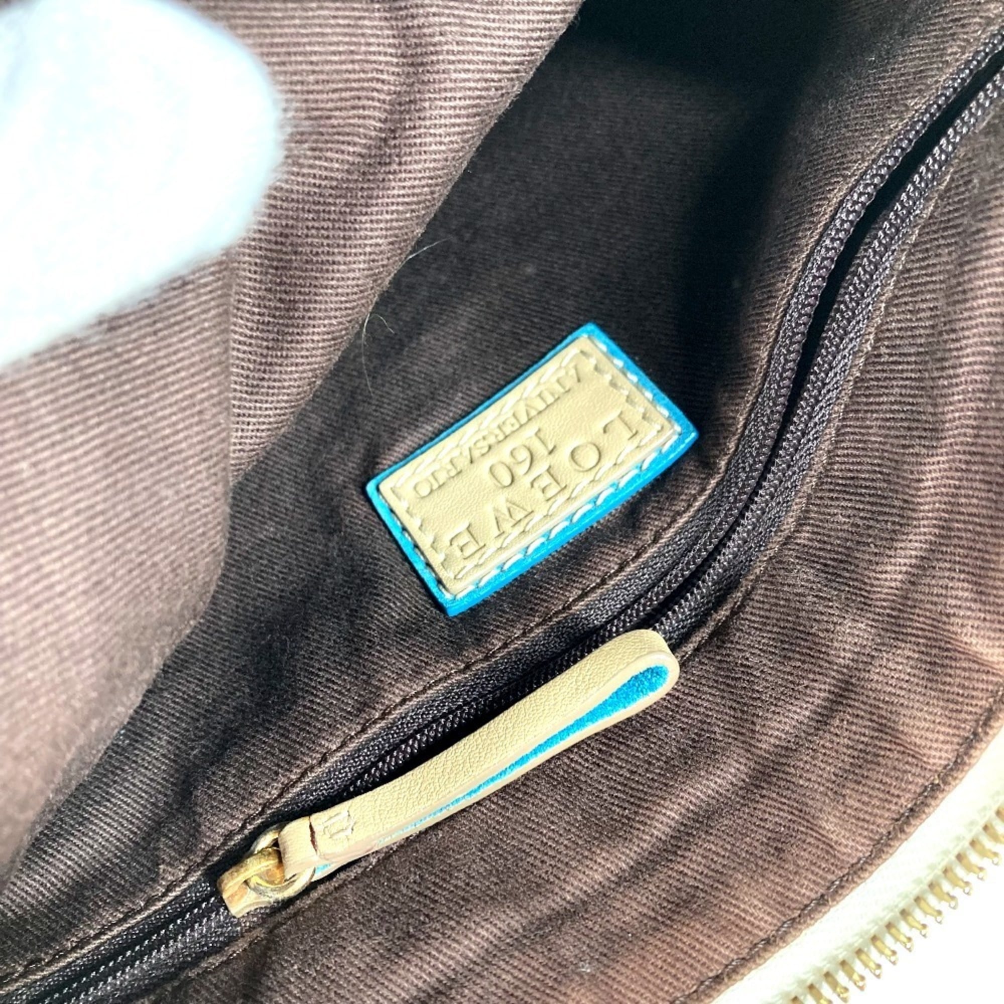 Loewe Beige Blue Canvas Leather Shoulder Bag (Pre-Owned)
