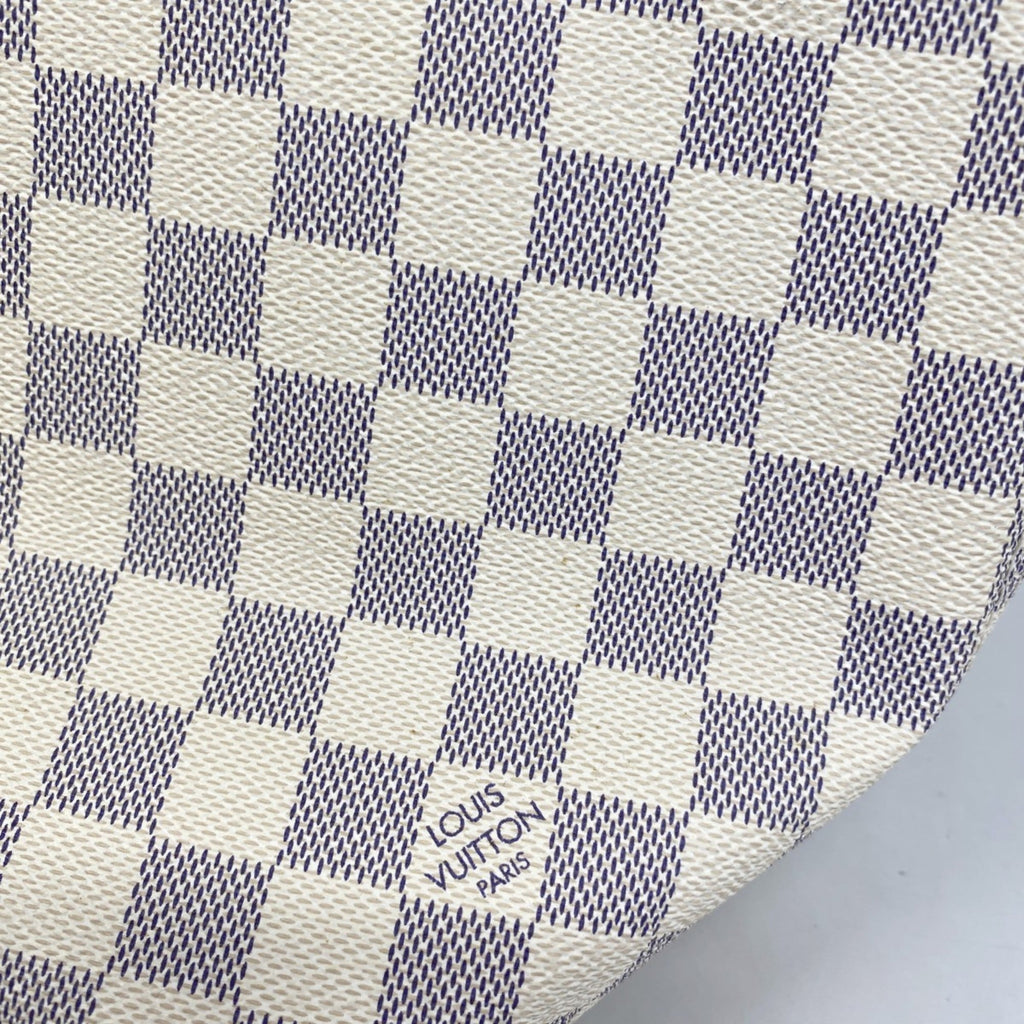 Louis Vuitton White Tote Bag (Pre-Owned)