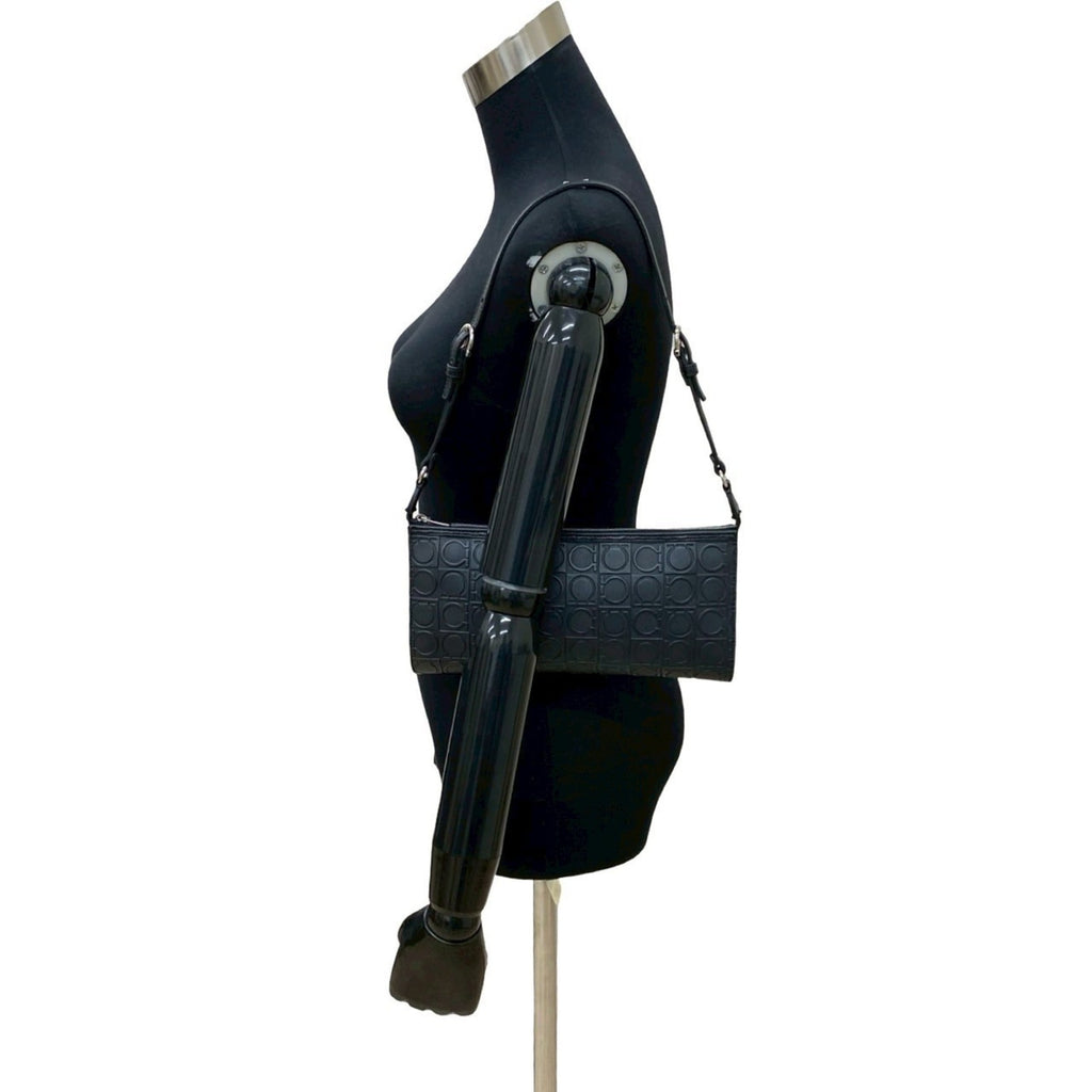 Salvatore Ferragamo Black Leather Handbag Shoulder Bag (Pre-Owned)