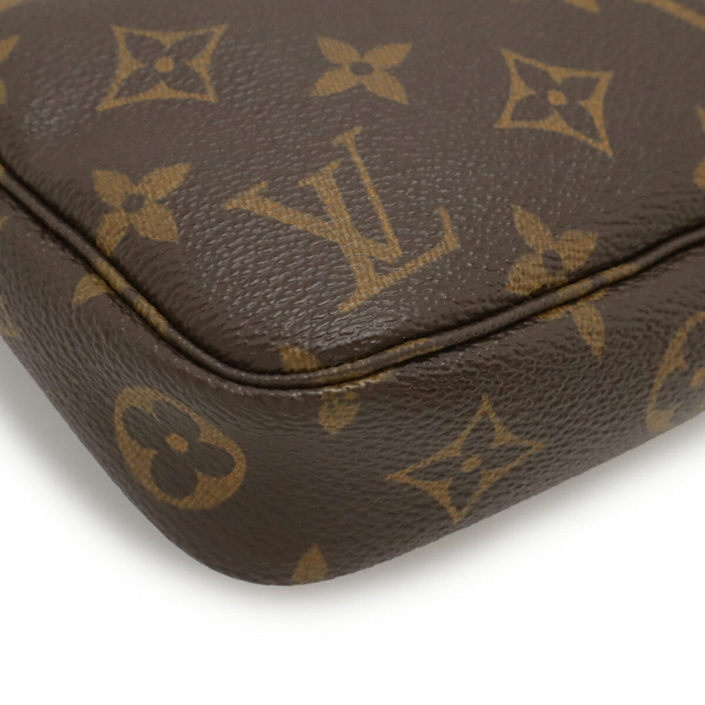 Louis Vuitton Monogram Brown Monogram Handbag Pochette (Pre-Owned)