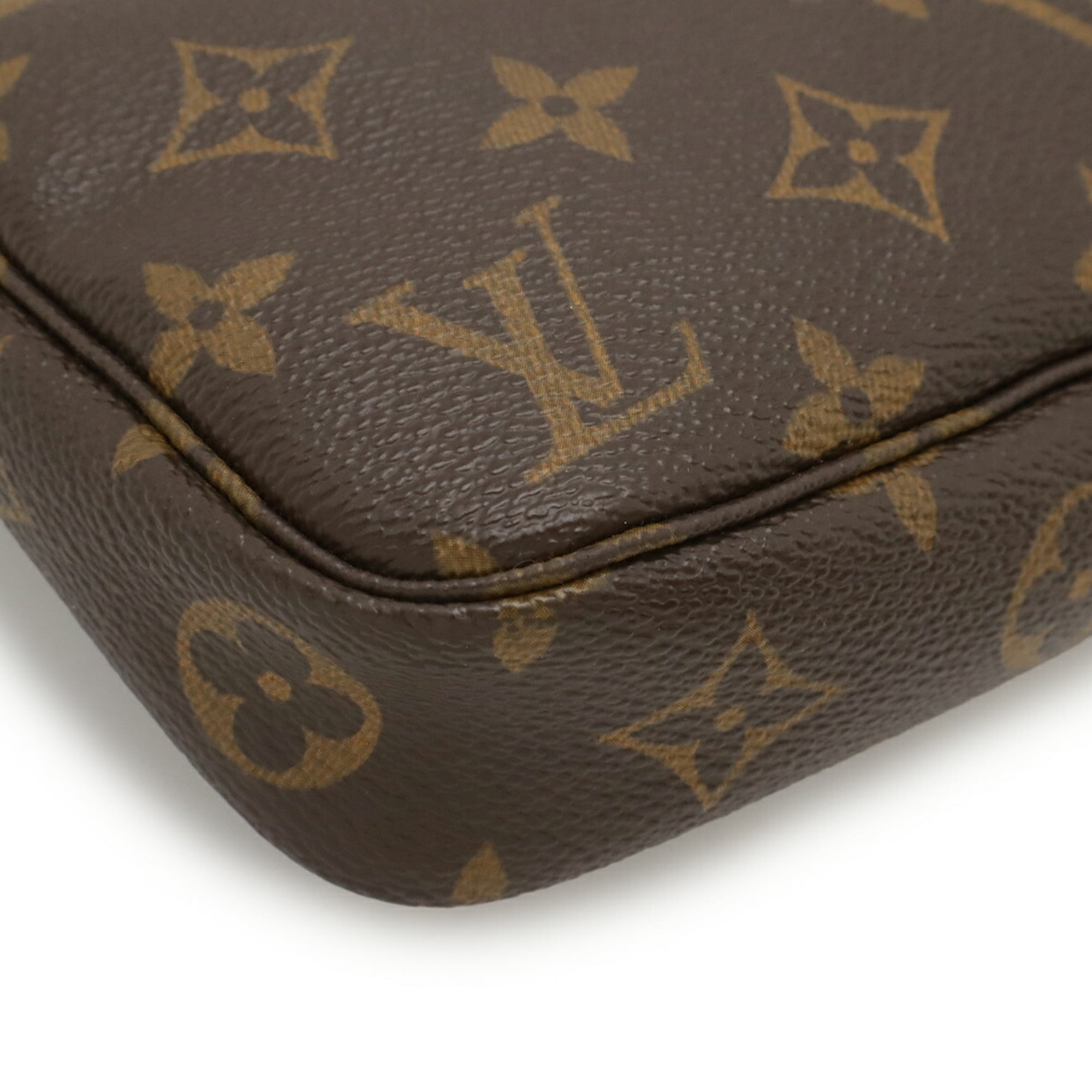 Louis Vuitton Monogram Brown Monogram Handbag Pochette (Pre-Owned)