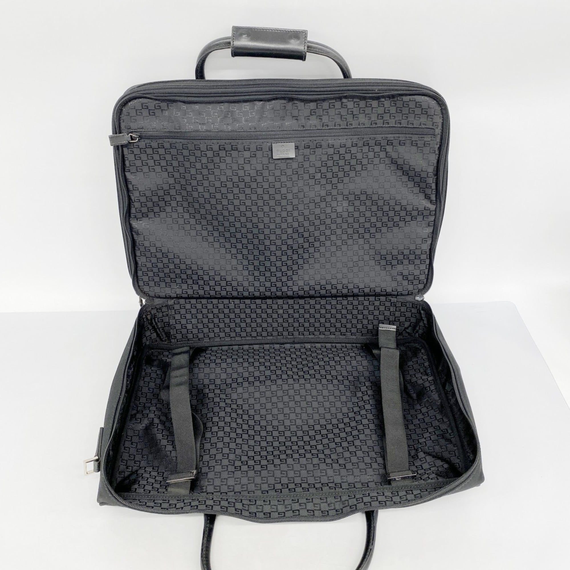 Gucci Black Nylon Boston Bag (Pre-Owned)