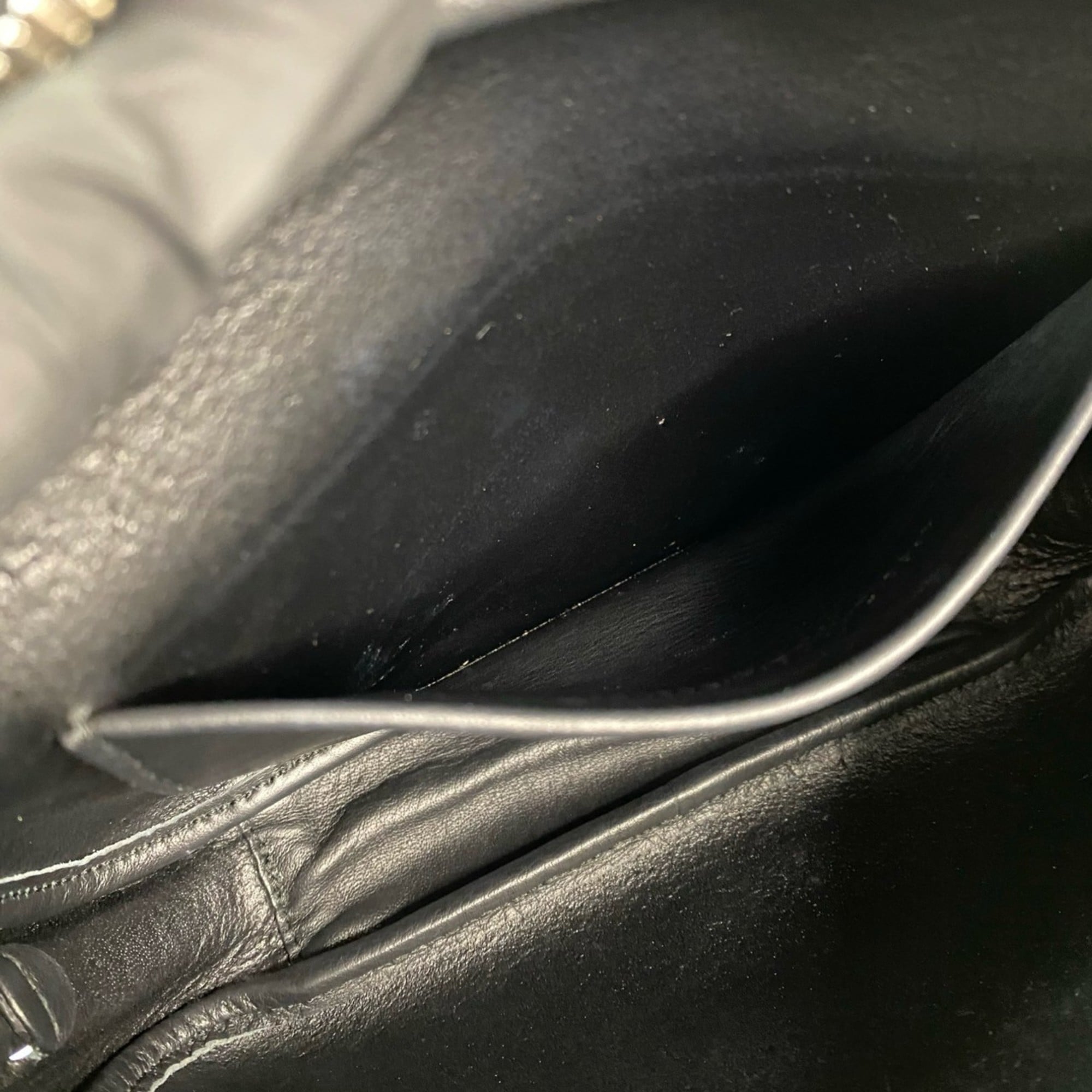 Balenciaga Black Leather Pochette Shoulder Bag (Pre-Owned)